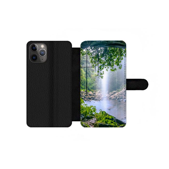 MuchoWow Handyhülle Dschungel - Regenwald - Wasser - Wasserfall - Pflanzen Handyhülle Telefonhülle Apple iPhone 11 Pro