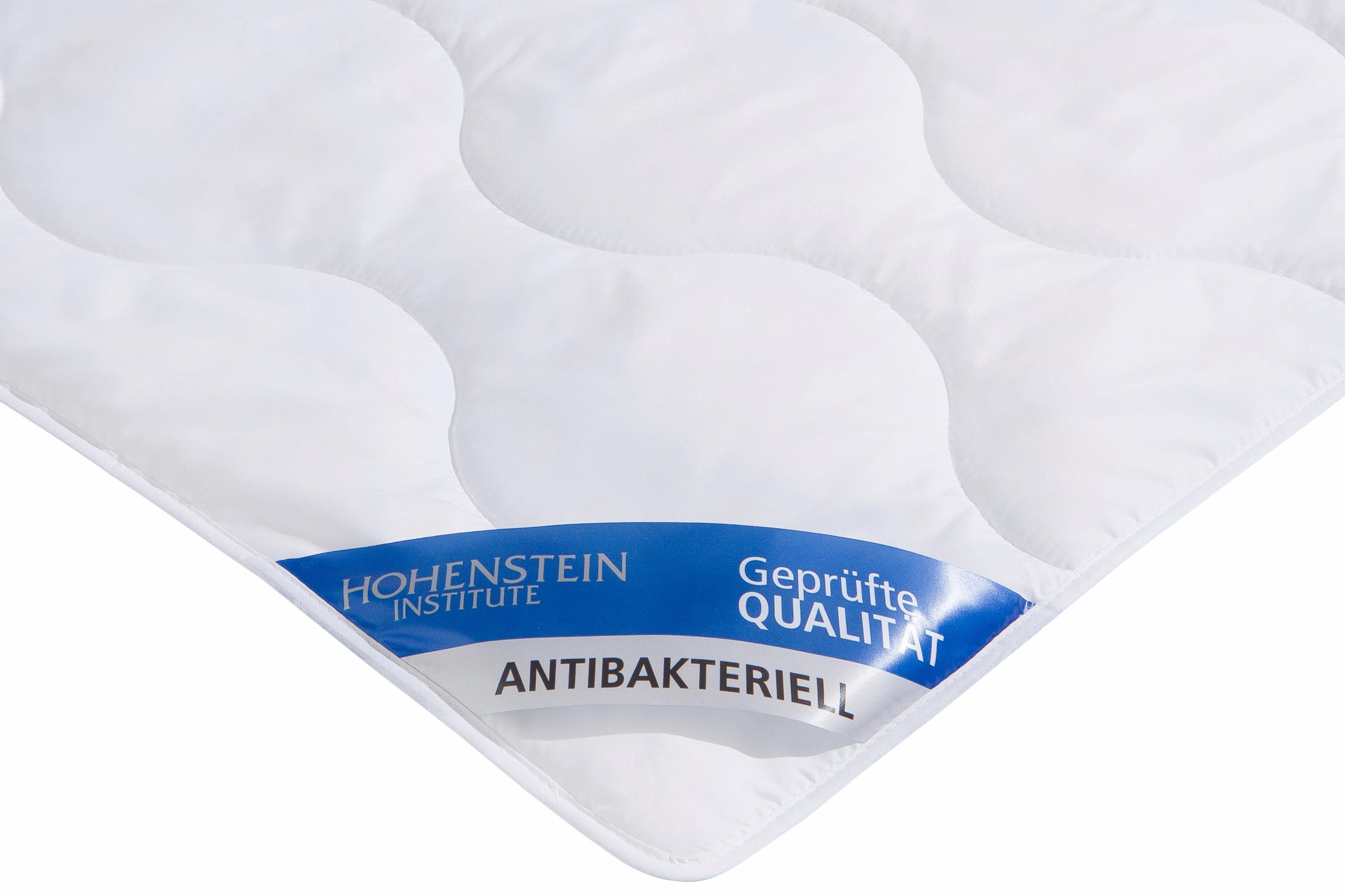 Jekatex Kunstfaserbettdecke Hohenstein Bettdecke, 135x200 oder 155x220 cm, für Sommer oder Winter, Füllung: Polyester, Bezug: Polyestergewebe, mit antibakterielle Wirkung durch Aegis-Technologie
