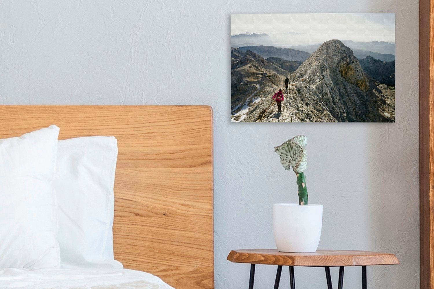 OneMillionCanvasses® Leinwandbild auf Weg Leinwandbilder, Slowenien, Wanddeko, zum (1 Wandbild dem Aufhängefertig, Gipfel cm in 30x20 St), Bergsteiger