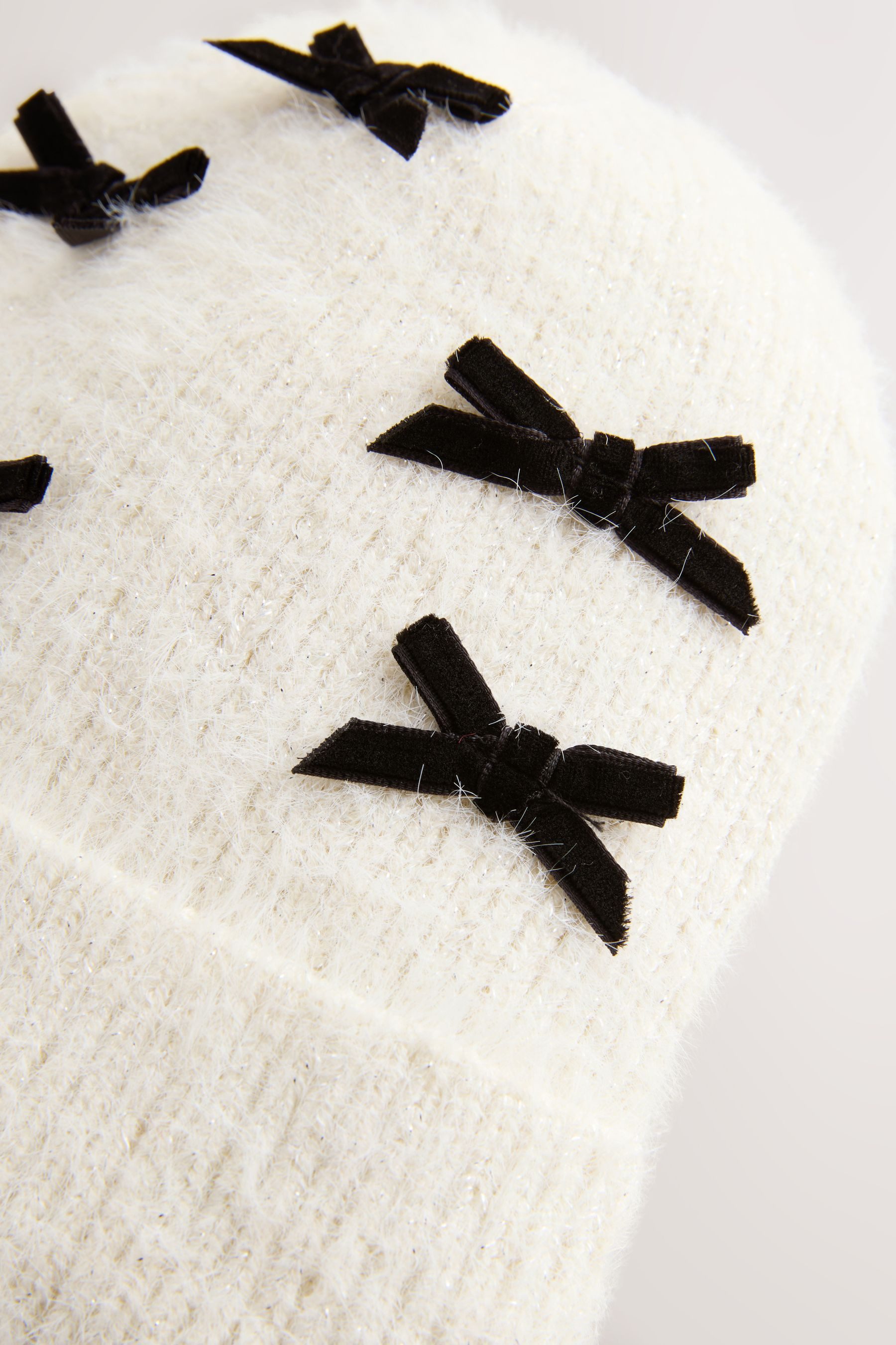 Next Beanie Strickmütze mit Schleife (1-St) günstig online kaufen