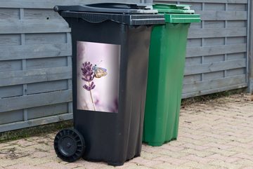 MuchoWow Wandsticker Lavendel - Schmetterling - Nahaufnahme - Lila (1 St), Mülleimer-aufkleber, Mülltonne, Sticker, Container, Abfalbehälter