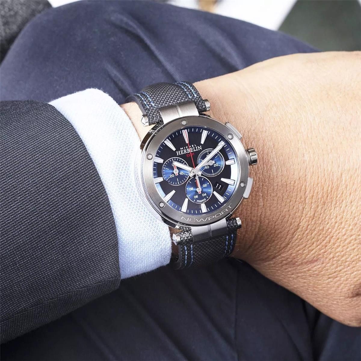 Michel Herbelin Quarzuhr Michel Herbelin Herrenarmbanduhr Newport Chrono Edelstahl 37688AG65, (1-tlg)
