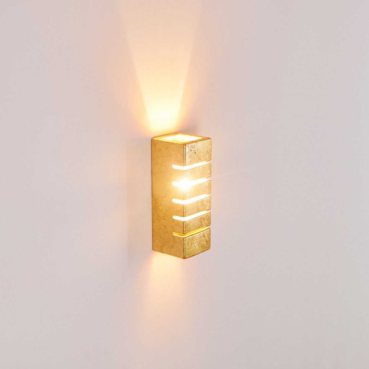 in Wandlampe mit mit Wandleuchte Blattgold-Optik ohne Keramik Leuchtmittel, 1xE14, hofstein Innen »Arnone« aus Lichtschlitzen, Gold,