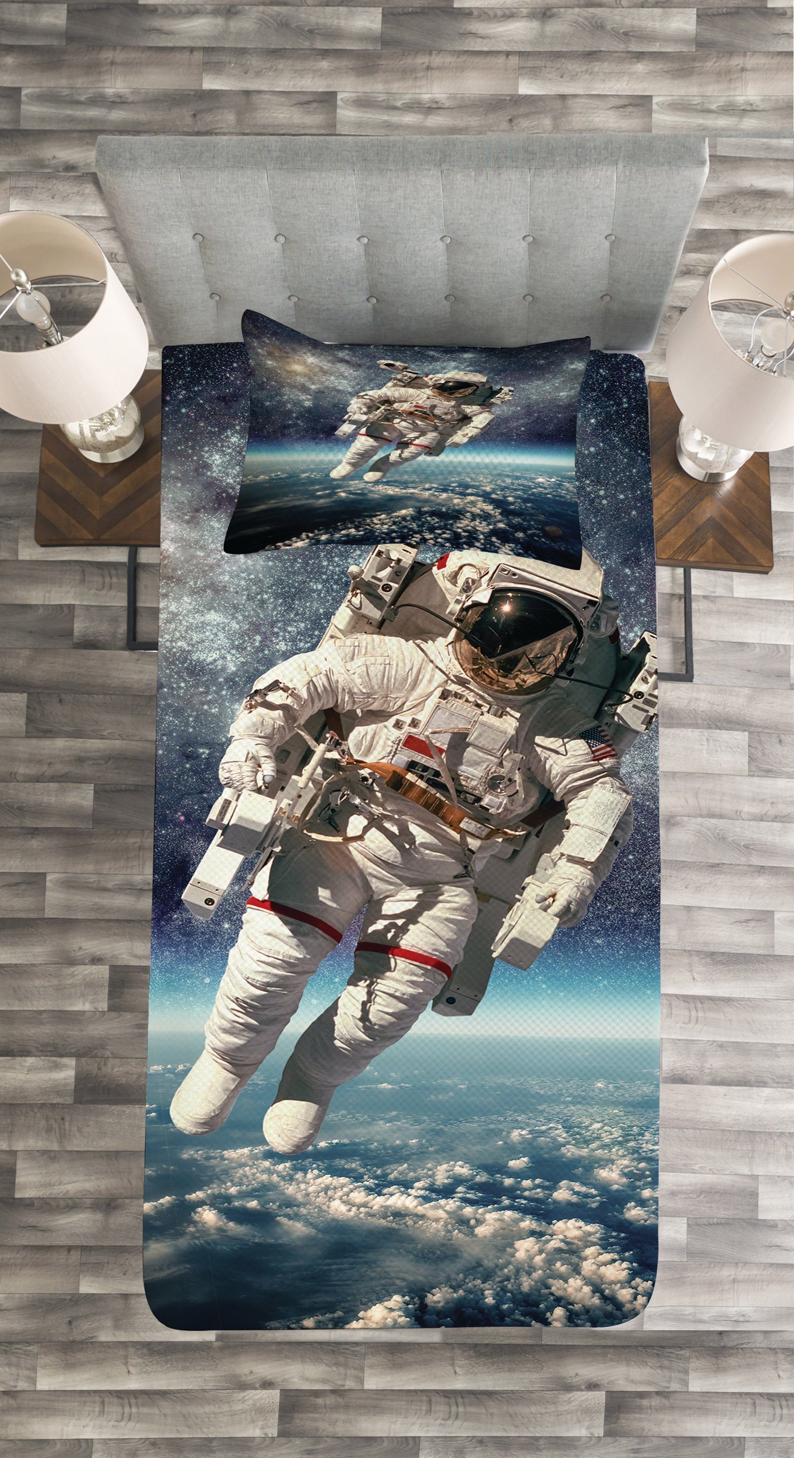 Tagesdecke Set mit Kissenbezügen Galaxis Abakuhaus, Floats Weltraum Waschbar, Astronaut