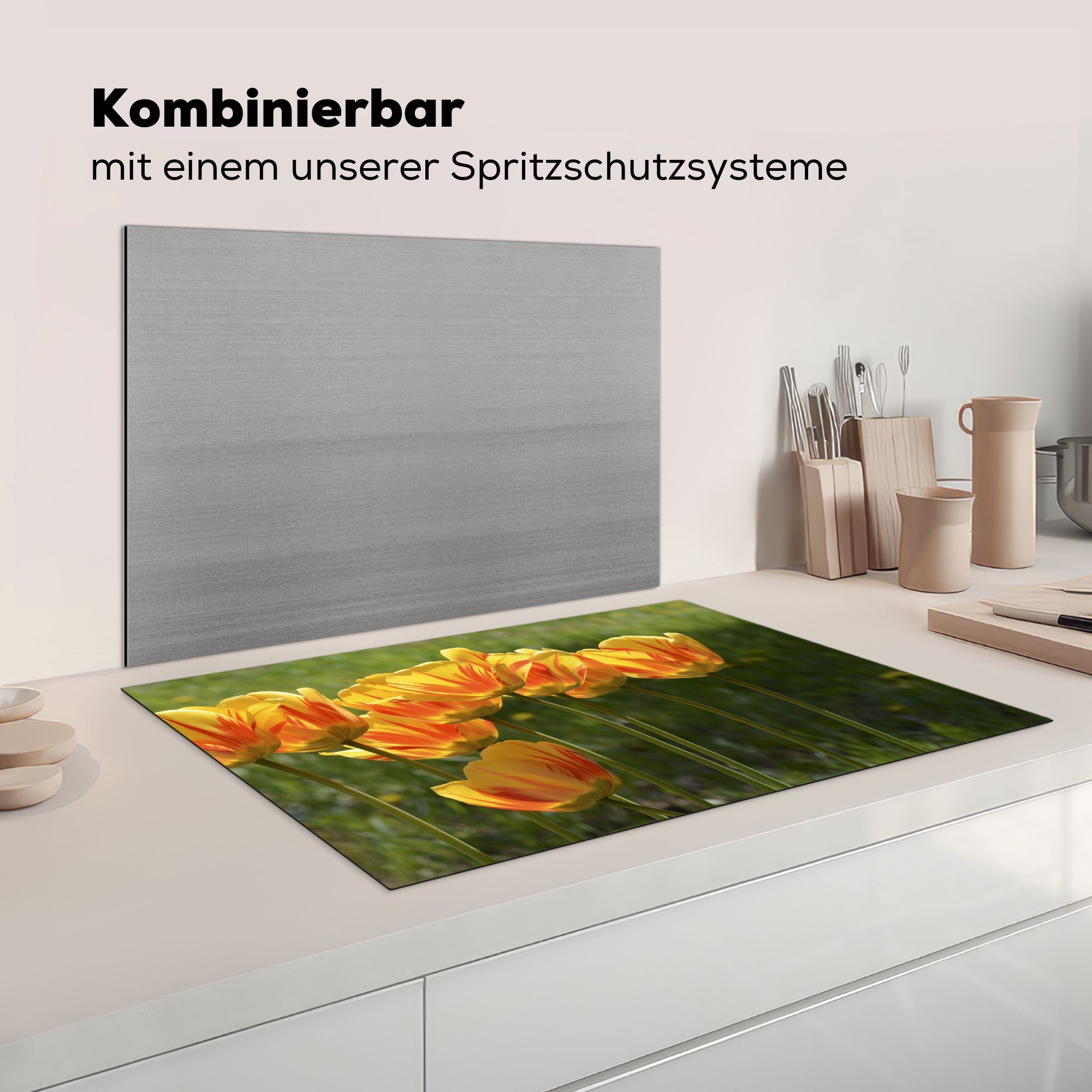 Tulpen für 81x52 auf Wiese, Herdblende-/Abdeckplatte Orangefarbene (1 Induktionskochfeld küche, cm, Schutz Vinyl, MuchoWow Ceranfeldabdeckung die tlg), einer