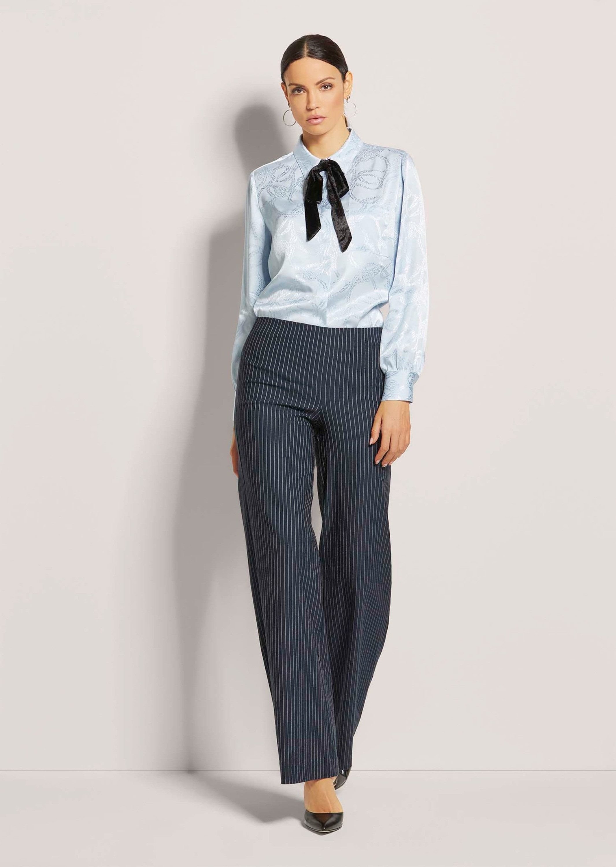 MADELEINE Stoffhose Schlupfhose in ausgestellter Form günstig online kaufen