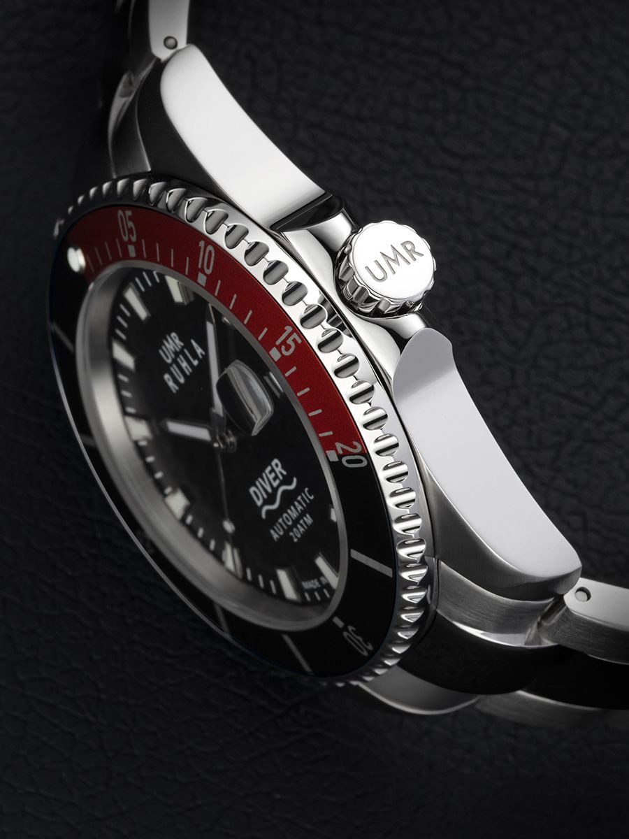 UMR Ruhla Taucheruhr Automatikuhr – Edelstahlband, 42,7 mm, Made in Germany 80843
