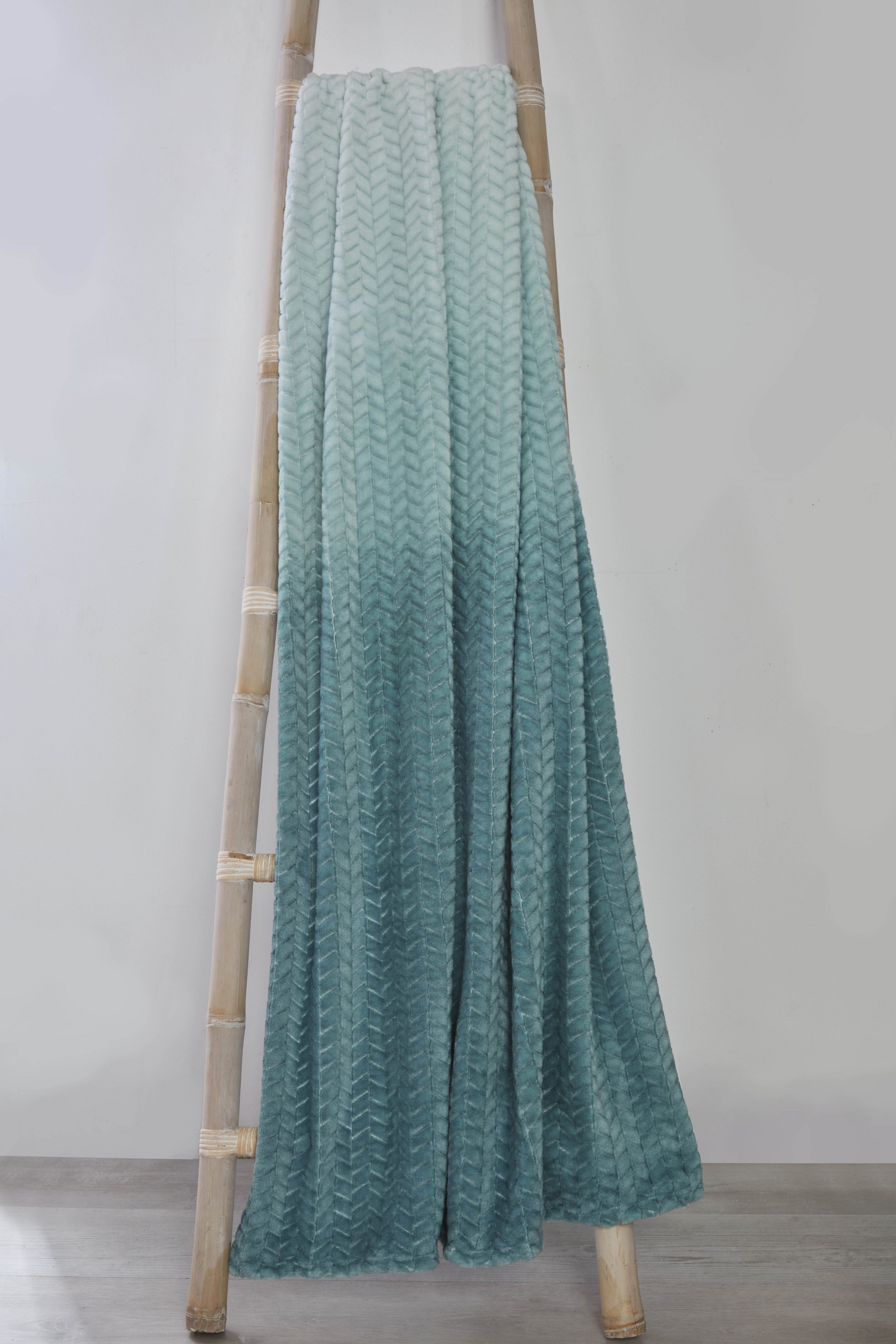 Wohndecke XL-Kuscheldecke mit Farbverlauf, HSC Home-Style-Creation günstig online kaufen