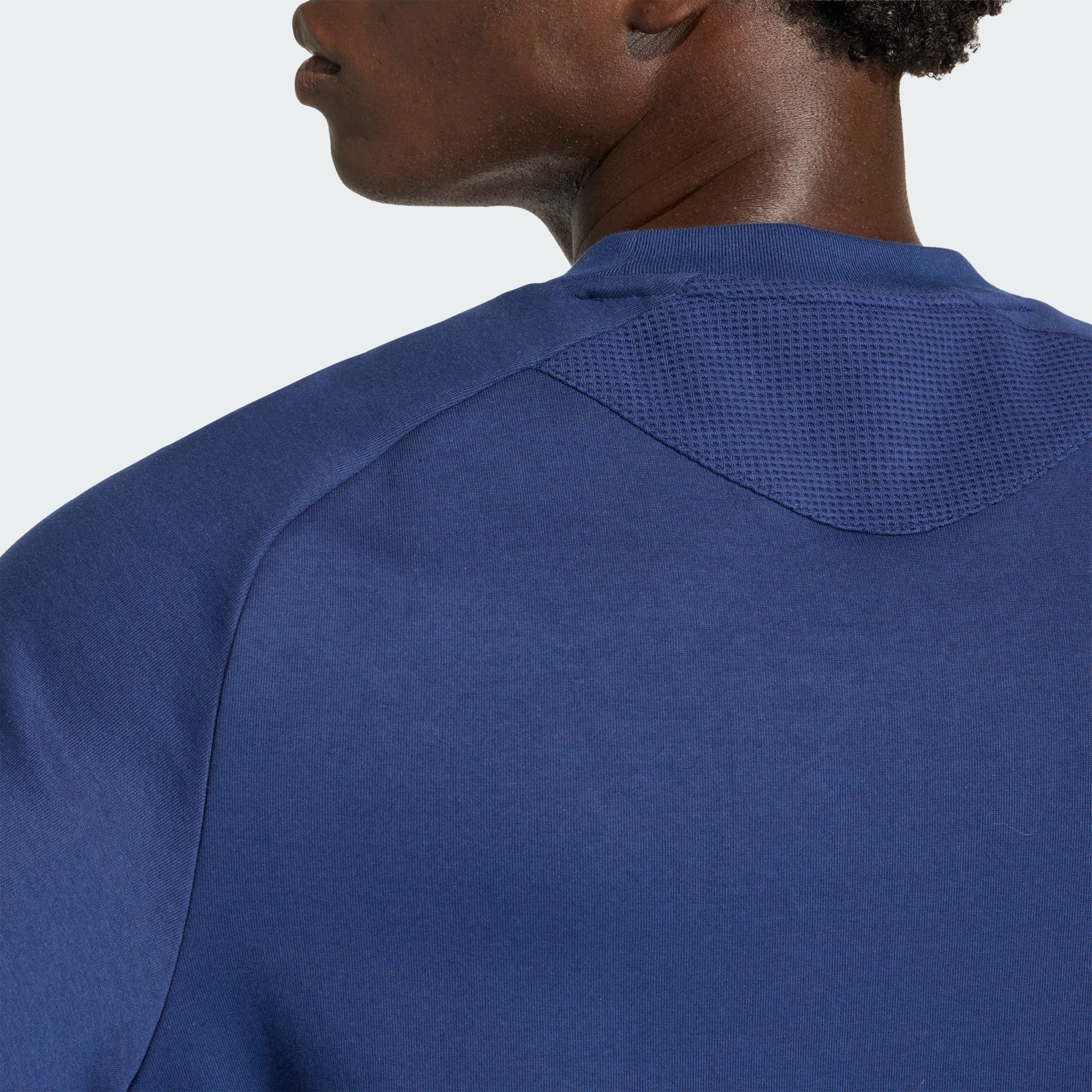 adidas Performance Sweatshirt TIRO TRAVEL SWEATSHIRT, RUNDHALSAUSSCHNITT (1-tlg)