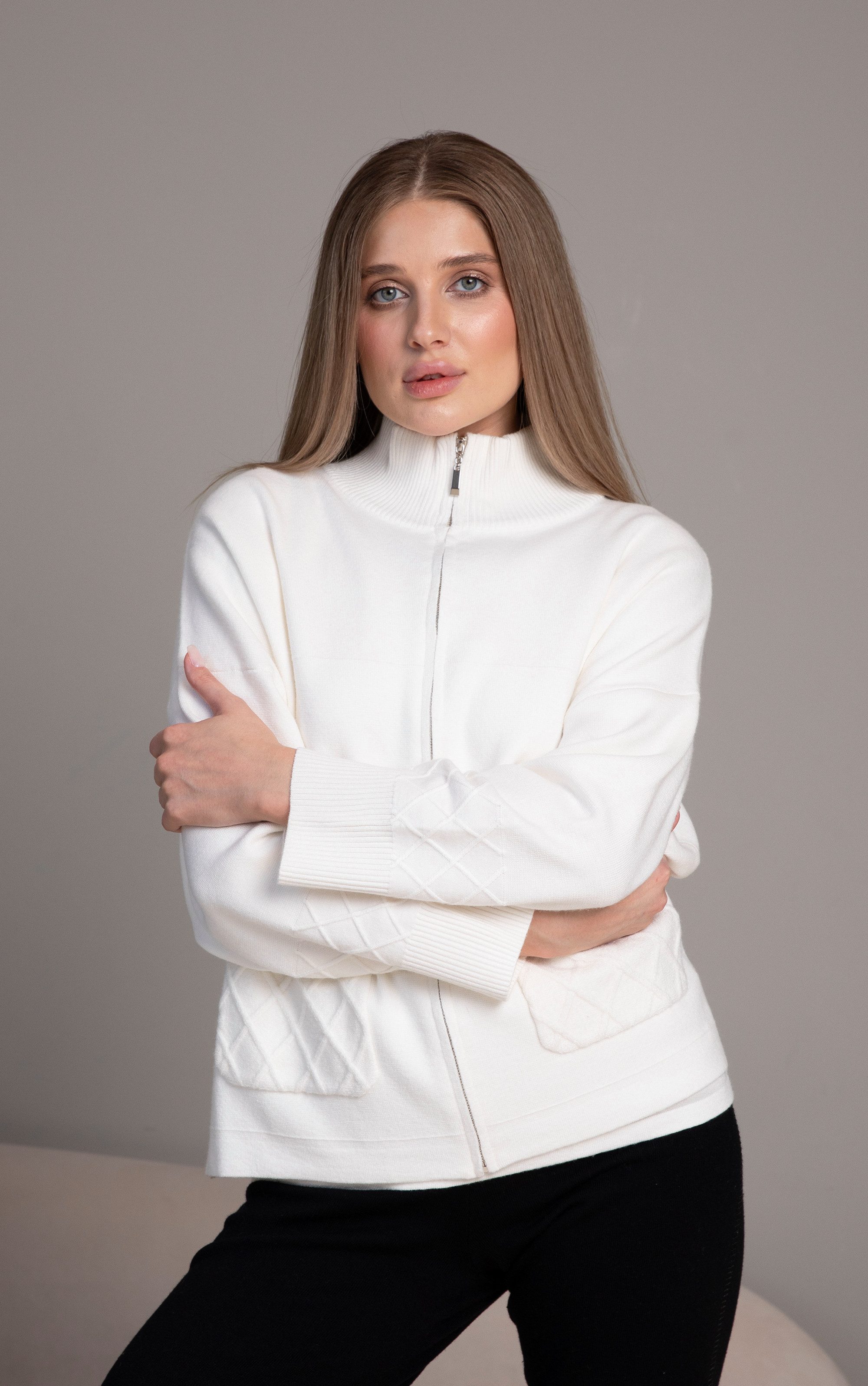 Passioni Strickjacke mit Rautenmuster-Strickdetails Lockerer, grader Schnit günstig online kaufen