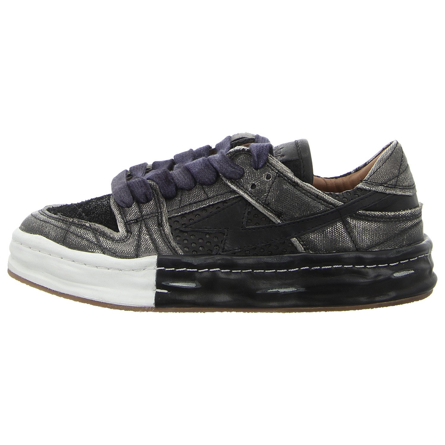Rebecca White Zwave Rebuild Sneaker