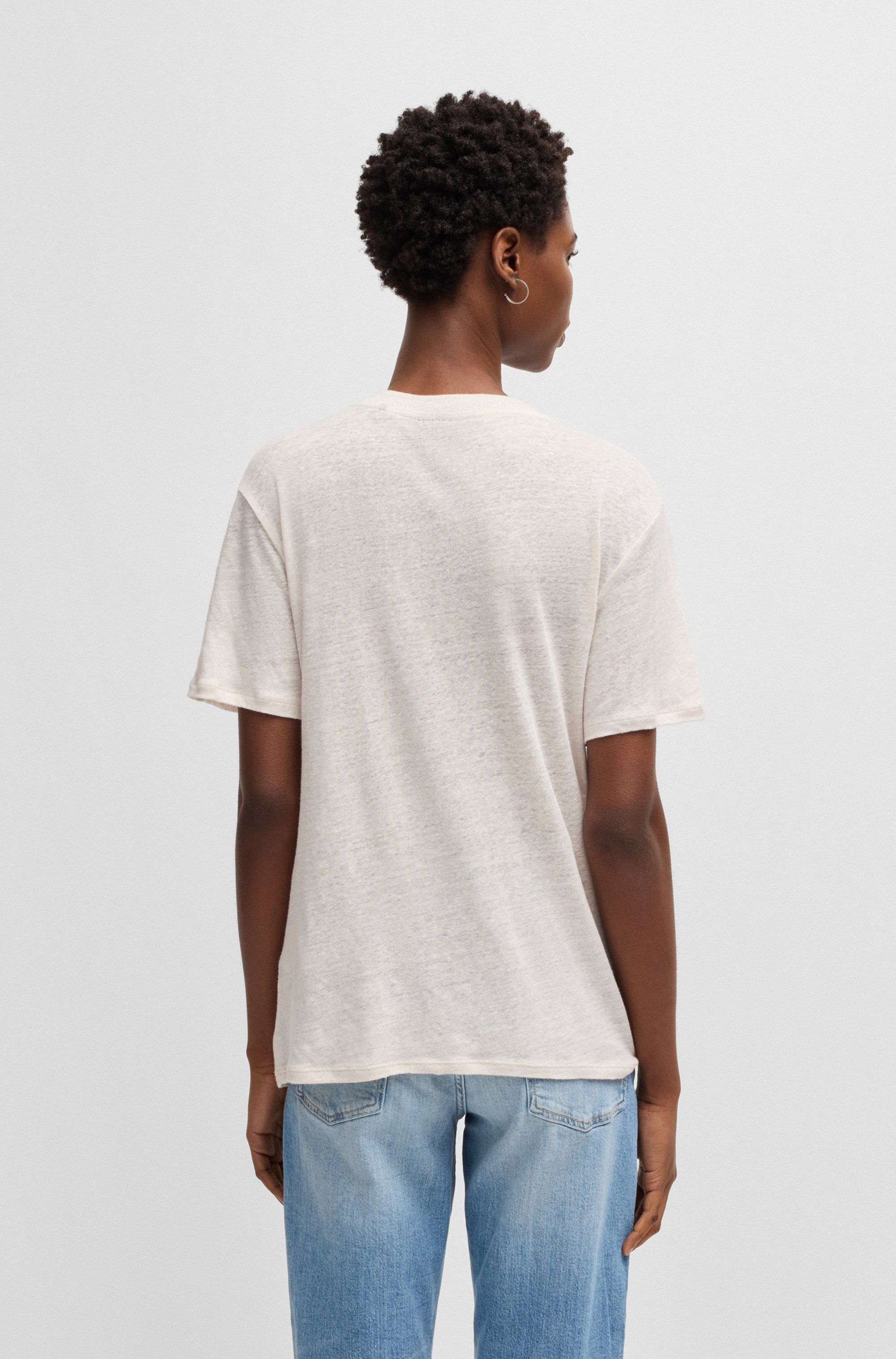 BOSS ORANGE T-Shirt Ela Premium Damenmode aus Leinen, V-Ausschnitt günstig online kaufen