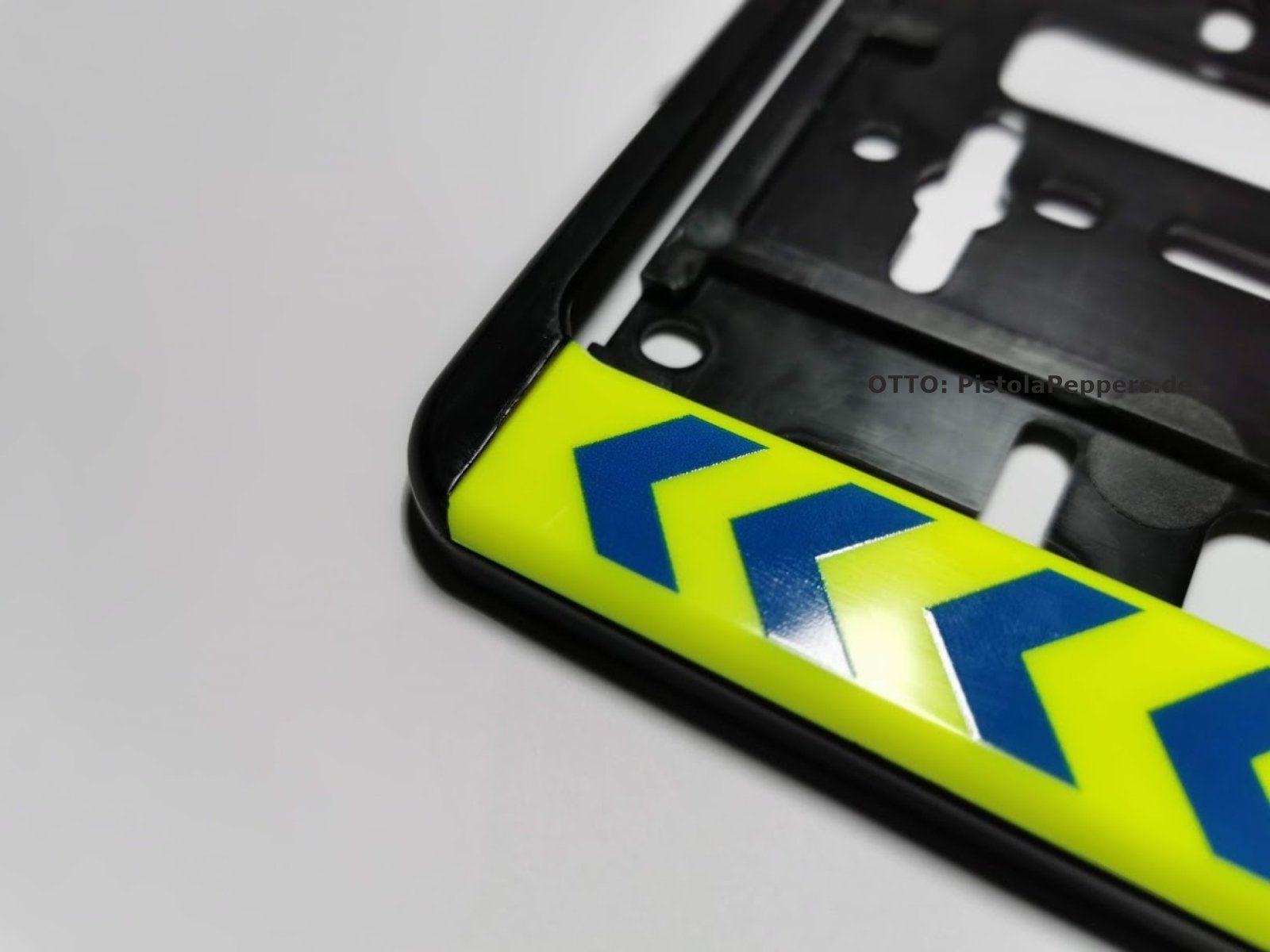 HR-IMOTION Kennzeichenhalter BEI STAU RETTUNGSGASSE BILDEN schwarz/neon Nummernschildhalter, (1-St)