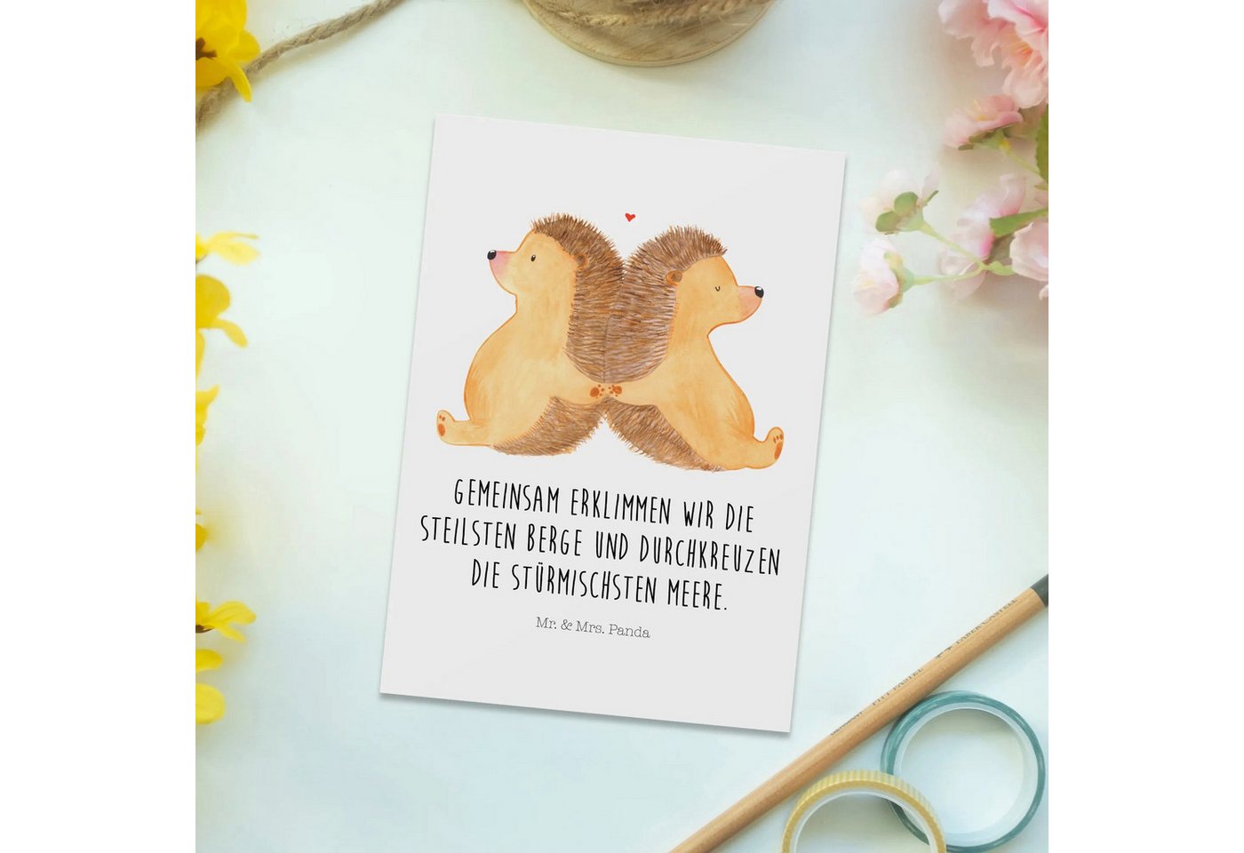 Thumbnail - Mr. & Mrs. Panda Postkarte Igel händchenhaltend - Weiß - Geschenk, verknallt, Ehefrau, Heiratsan, Lustige Sprüche