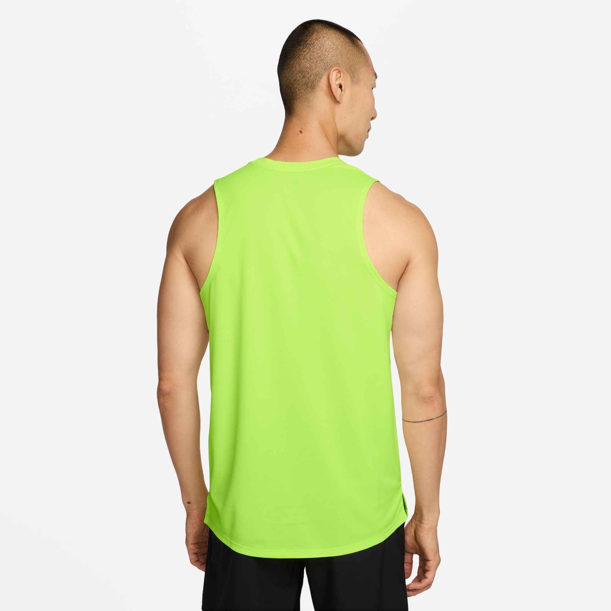 Nike Tanktop Nike Miler Men's Dri-FIT Running Tank mit reflektierenden Details, atmungsaktives Material