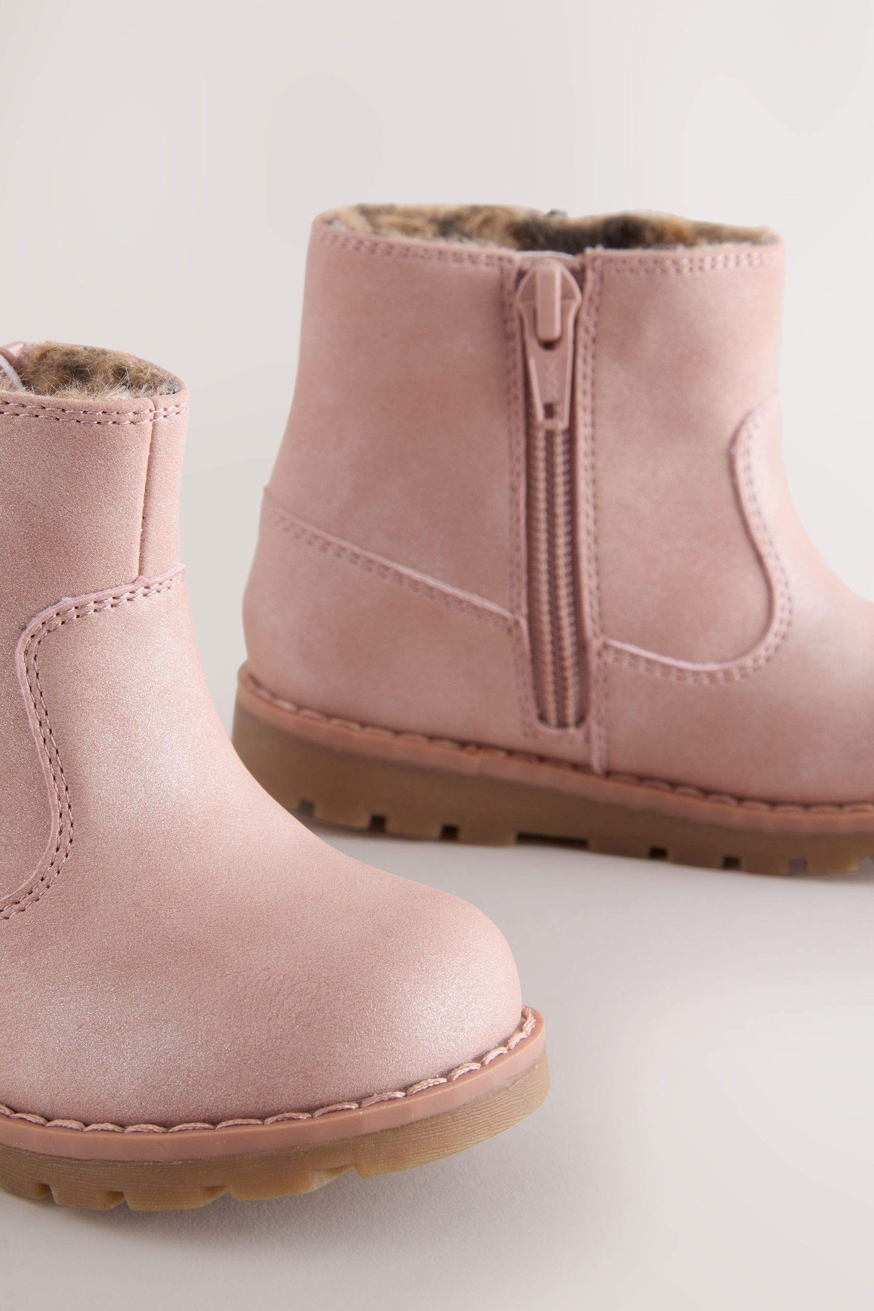 Next Chelseastiefel mit Quaste und Reißverschluss Stiefelette – Bild 5 von 5