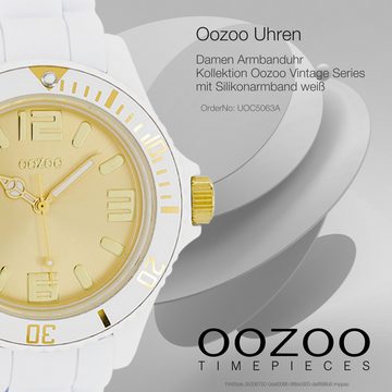 OOZOO Quarzuhr Oozoo Damen Armbanduhr Vintage Series, (Analoguhr), Damenuhr rund, groß (ca. 43mm) Silikonarmband weiß
