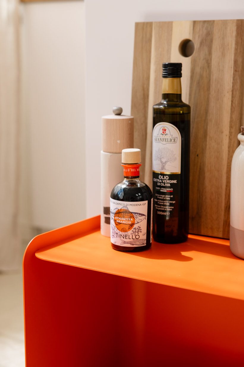 Metallbude Rollcontainer JUNO, variabel nutzbar als Beistelltisch, Nachttisch oder Organizer