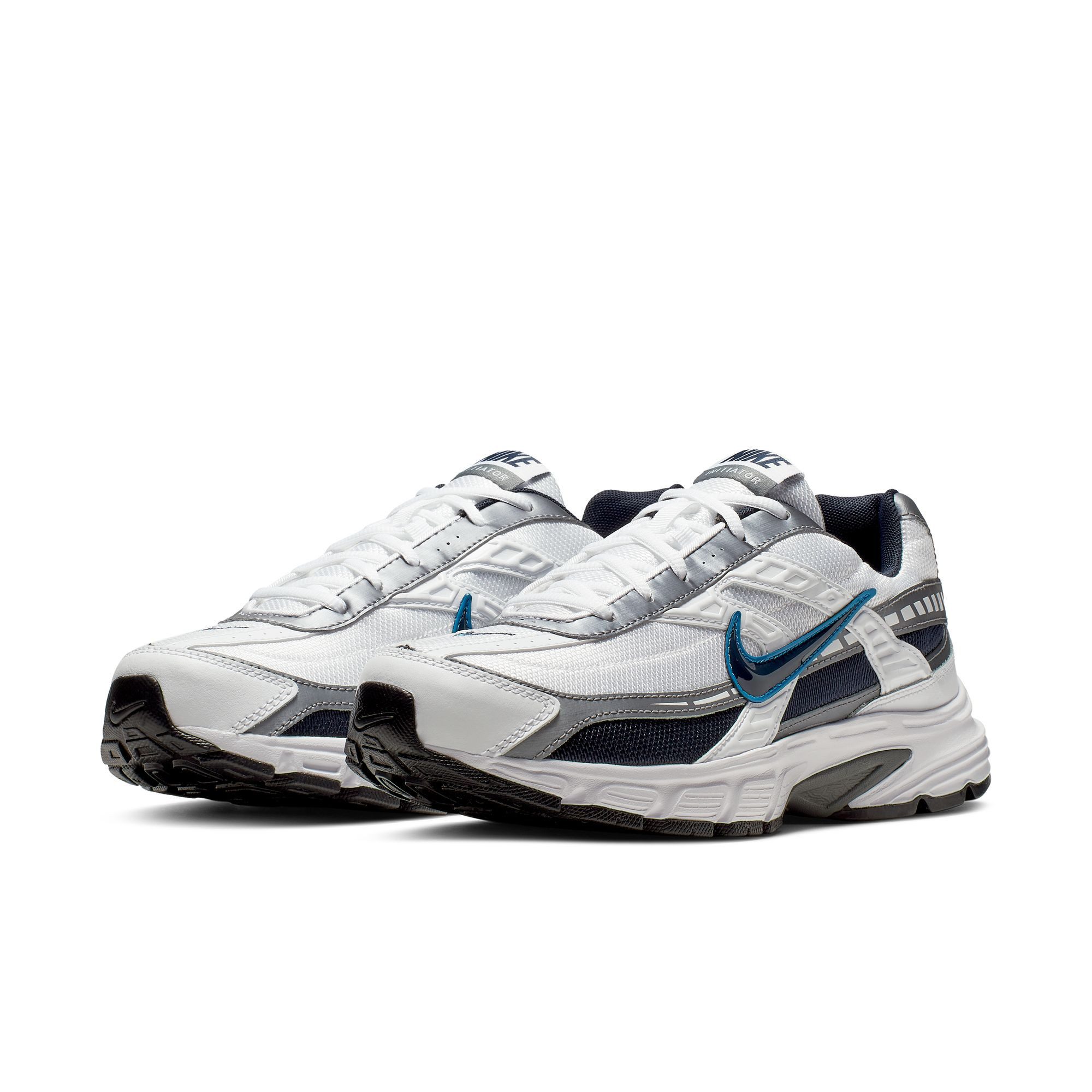 Nike Sportswear INITIATOR Sneaker inspiriert vom Design des Nike P-6000
