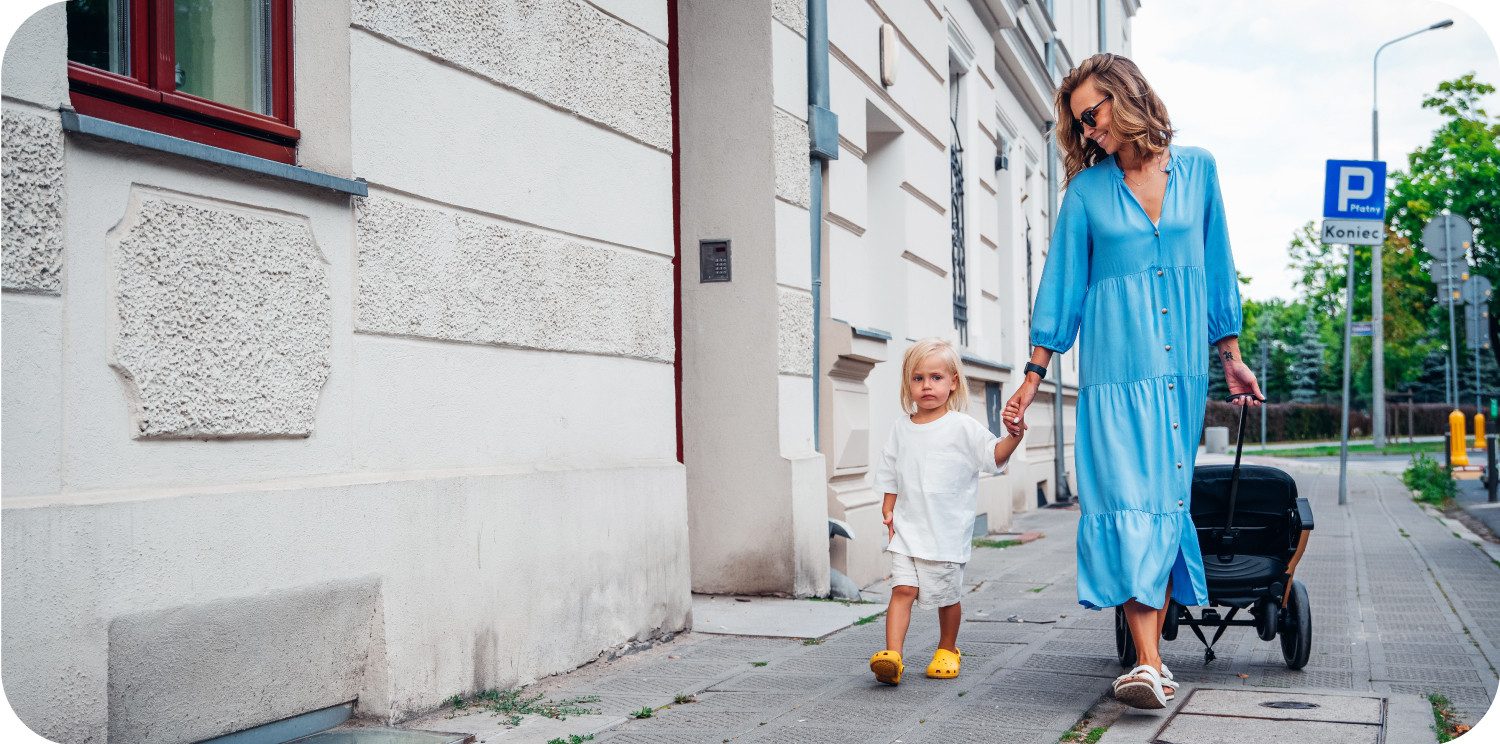 MoMi Kinder-Buggy Estelle Dakar, Einhand-Faltsystem mit Trolley-Funktion & 4-Rad-Federung