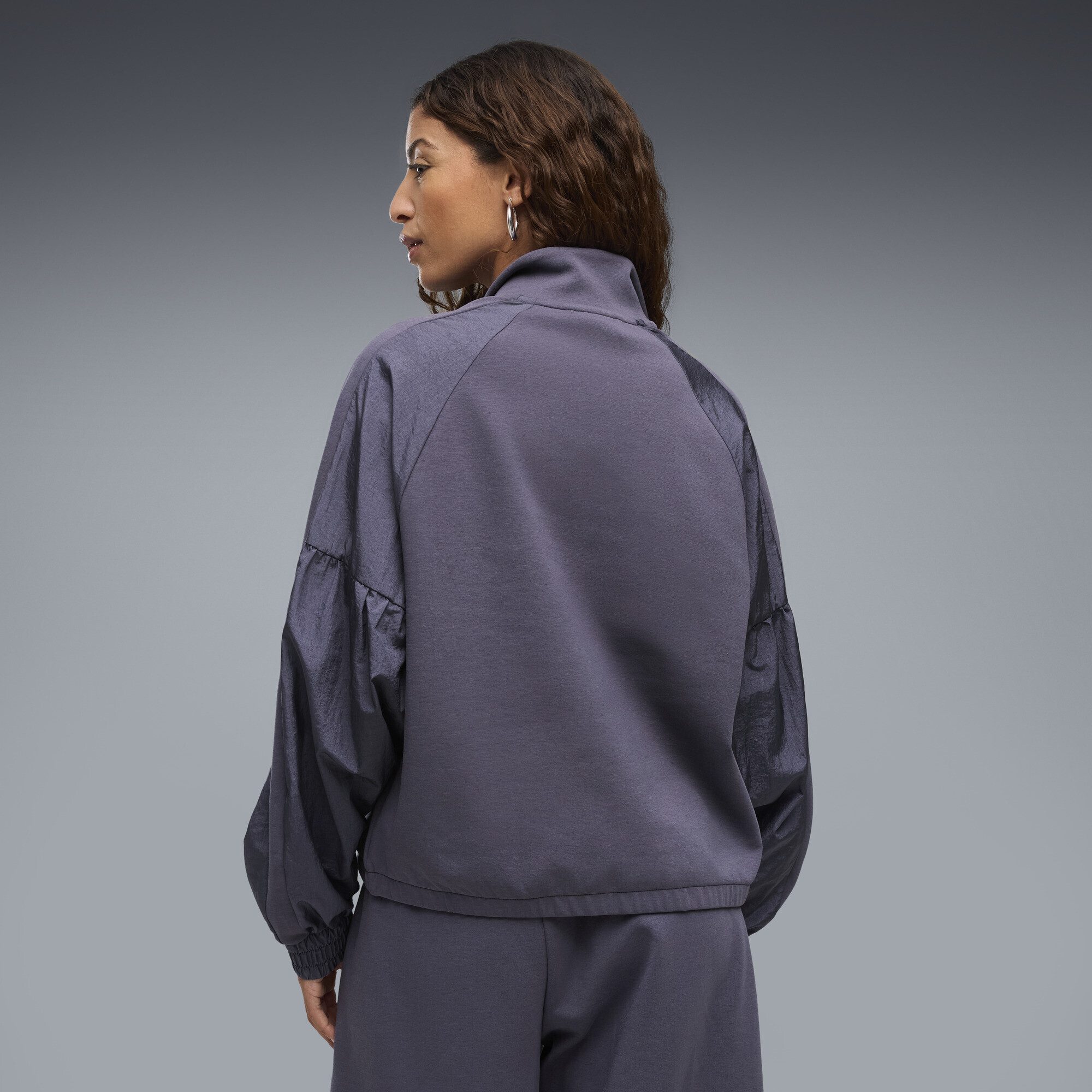 PUMA Trainingsjacke HER Relaxed Full-Zip Jacke Damen
