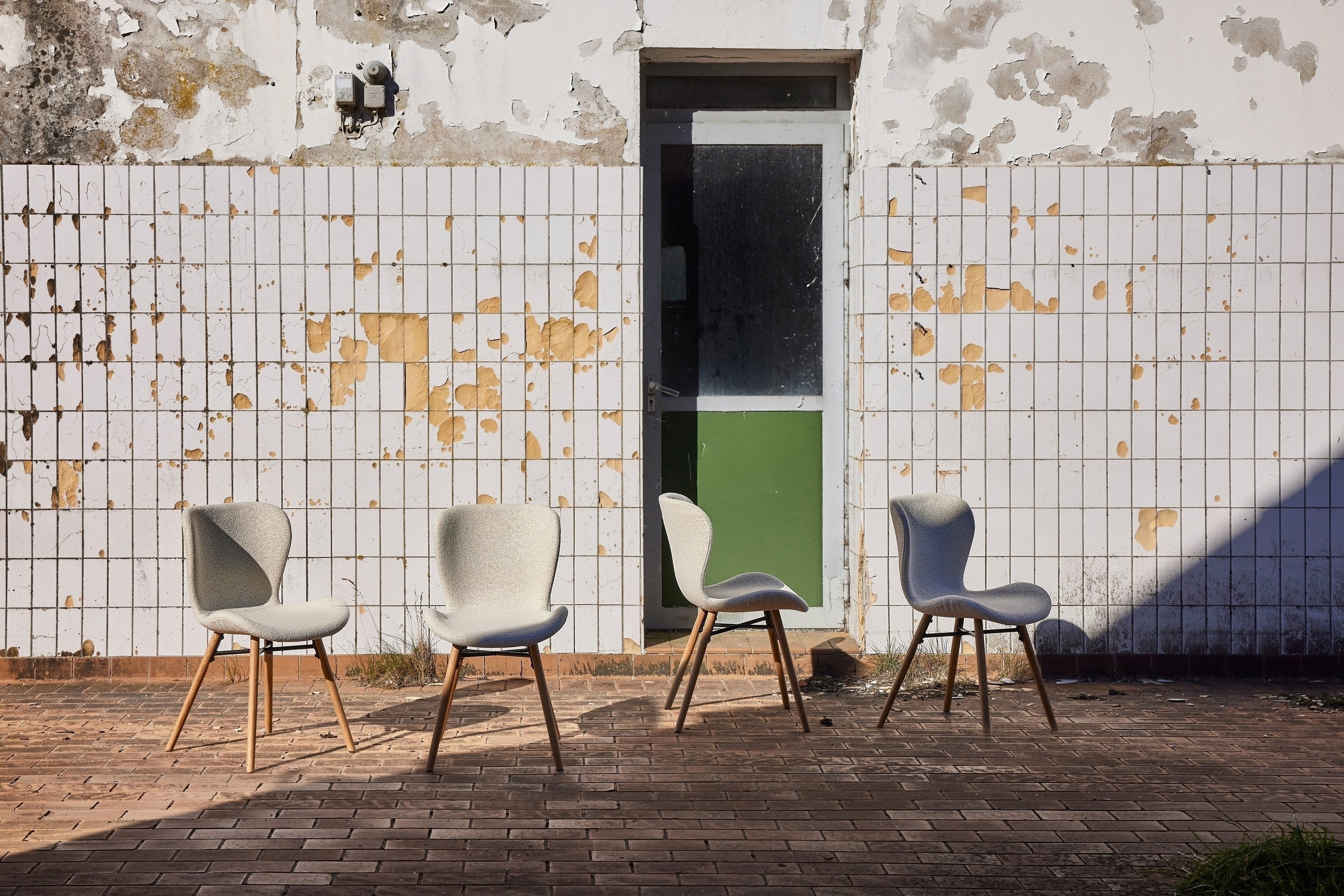 ACTONA GROUP Schalenstuhl (2er-Set) in creme - 47x82,5x53 (BxHxT) (2er-Set)