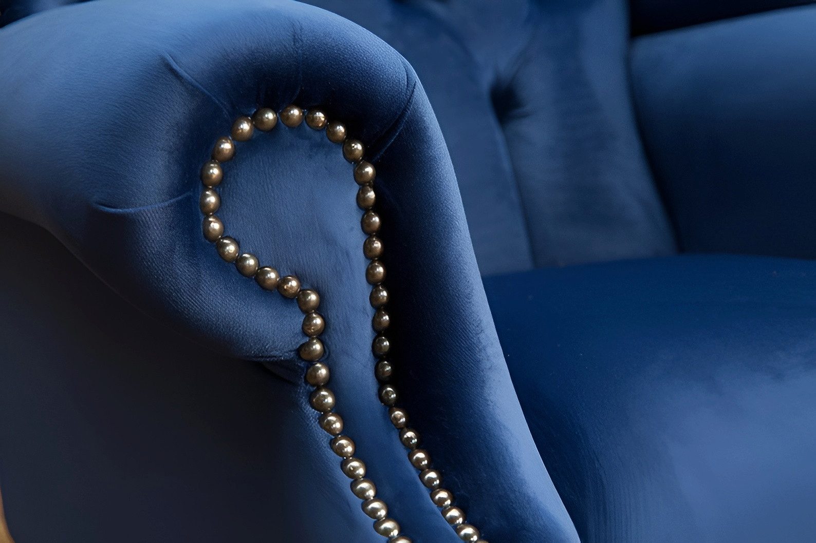 Xlmoebel Ohrensessel Chesterfield Sessel mit edler Polsterung in klassischem Design (Sessel (1-Sitzer mit hoher Rückenlehne), Hergestellt in Europa