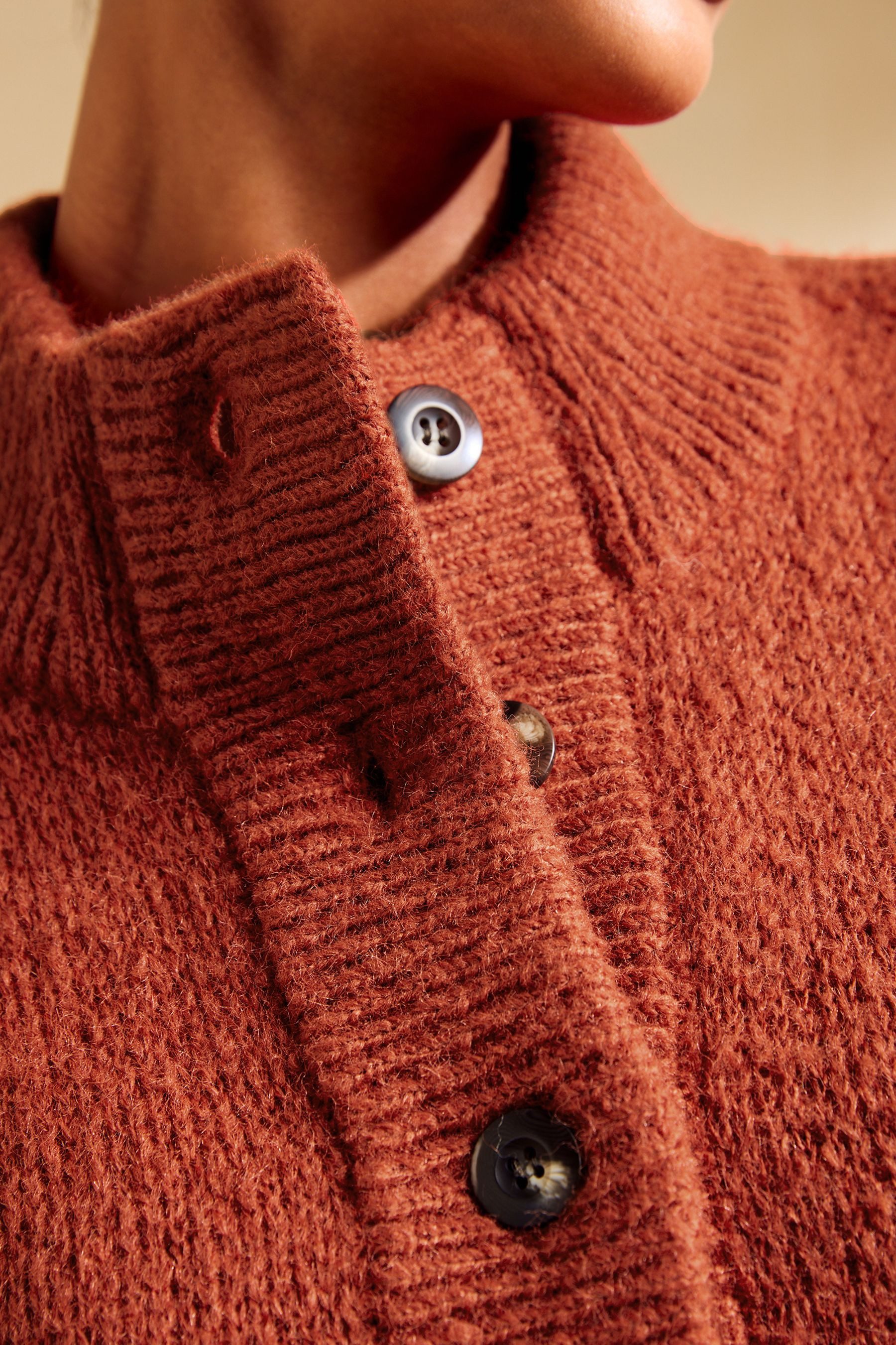 Friends Like These Cardigan Friends Like These Bomber-Strickjacke (1-tlg) – Bild 4 von 5