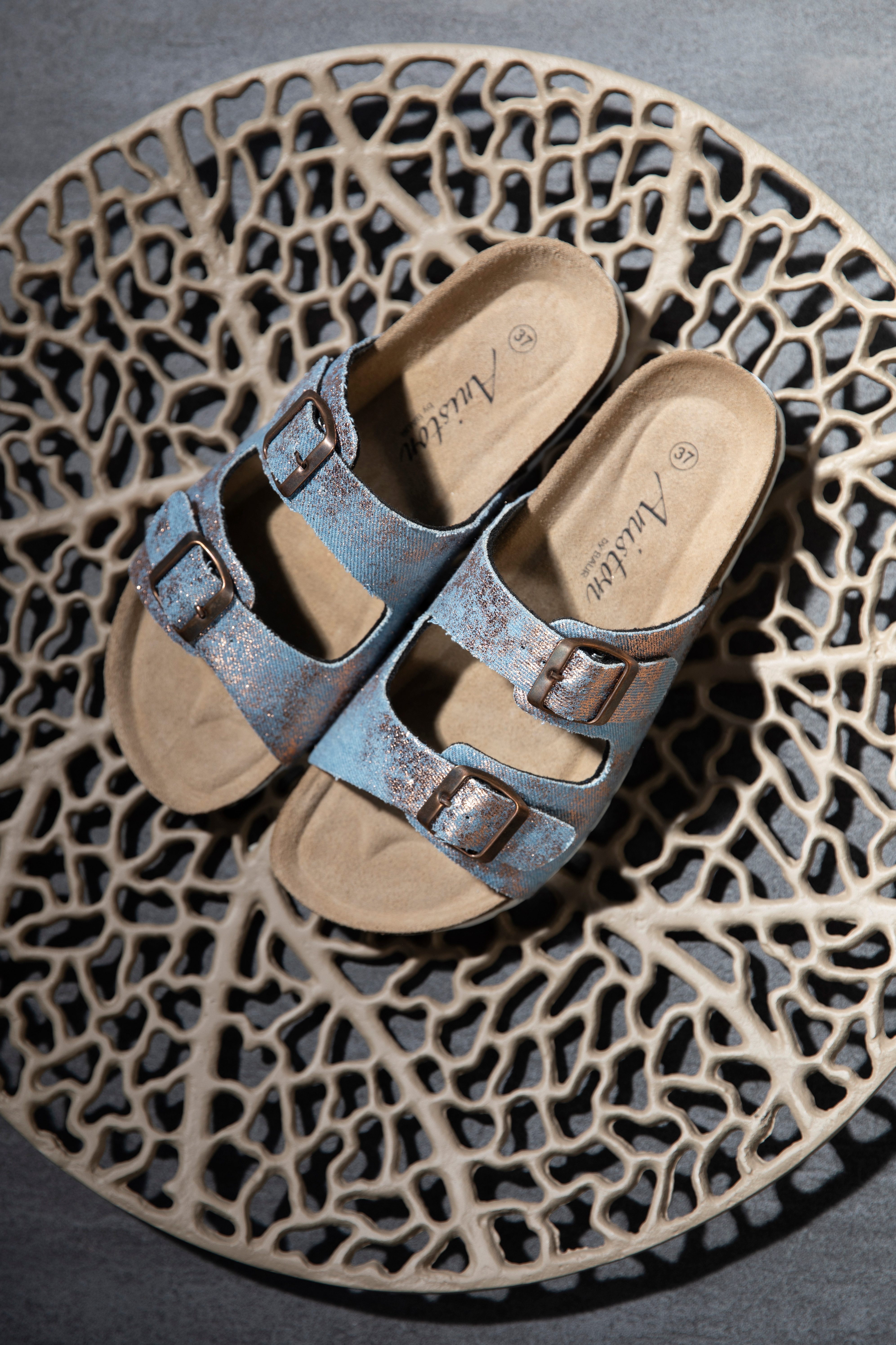 Aniston SHOES Pantolette, Sommerschuh, Strandschuh, Urlaubschuh, Metallic - günstig online kaufen