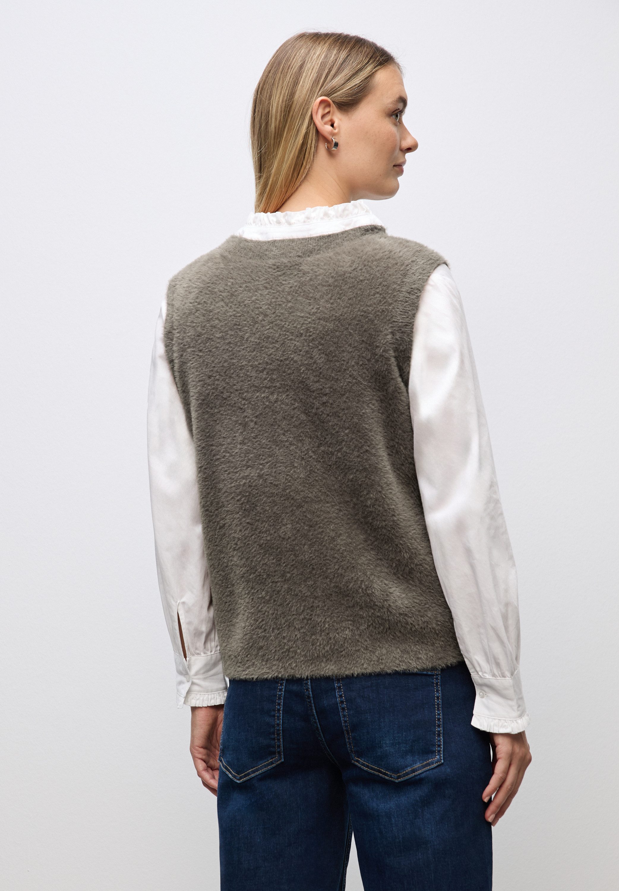 STREET ONE Pullunder aus kuschelig weicher Qualität, Regular Fit – Bild 3 von 5