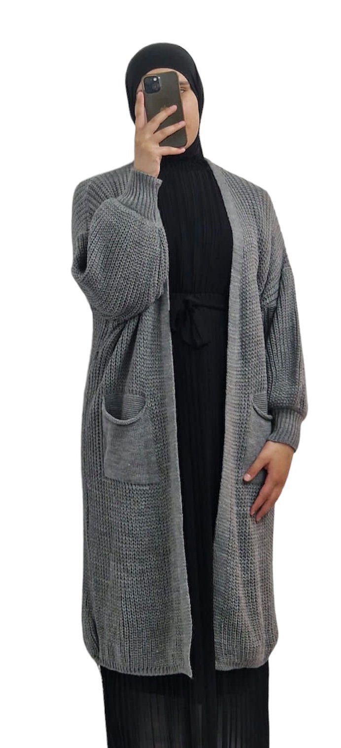 mit MISS Maxi aufgesetzten Strickjacke HELLO Lang Longstrickjacke Taschen, Modisch Cardigan D.Grau