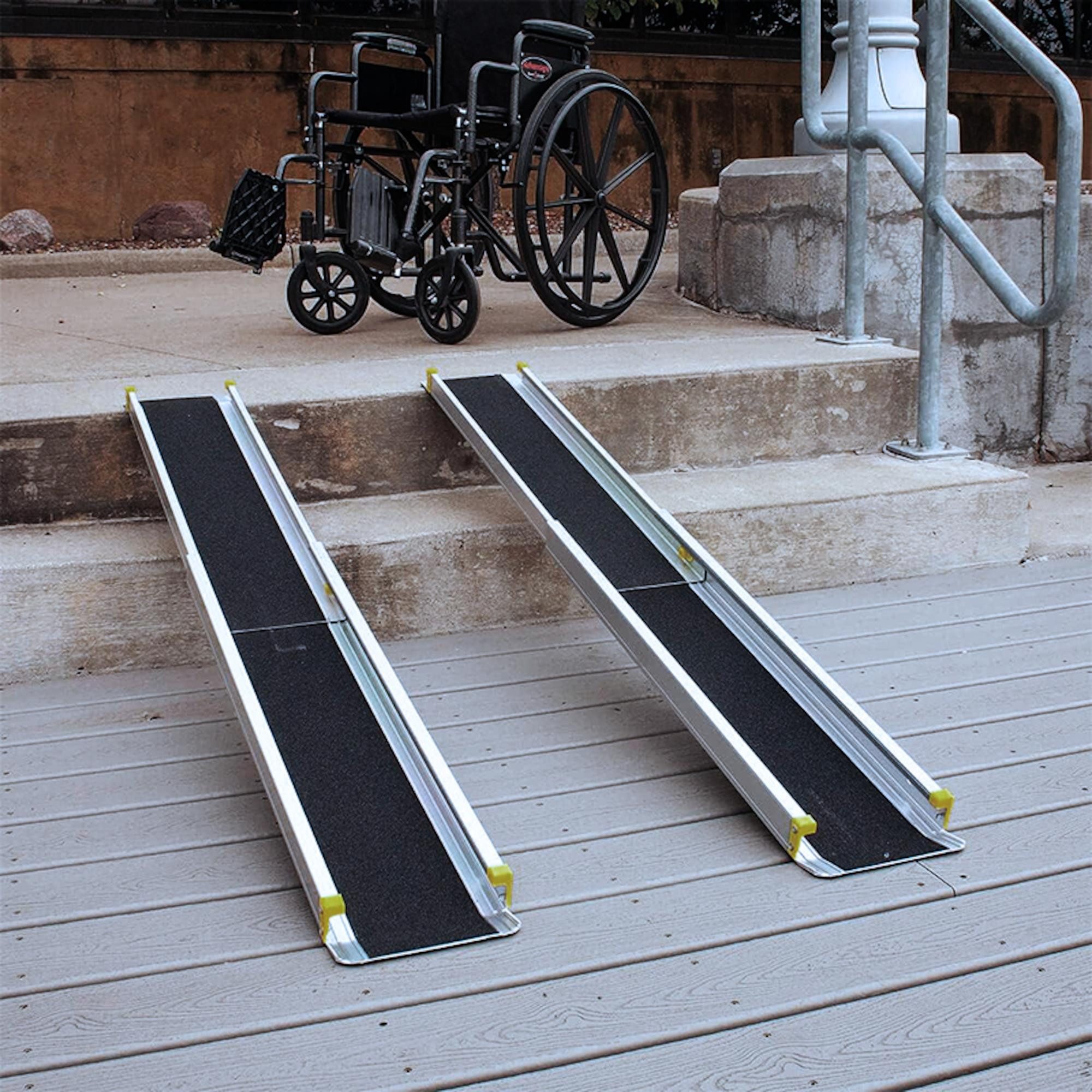 ESTEXO Auffahrrampe Aluminiumrampe Teleskop Rampe 2er Set Laderampe Verladerampe Alu