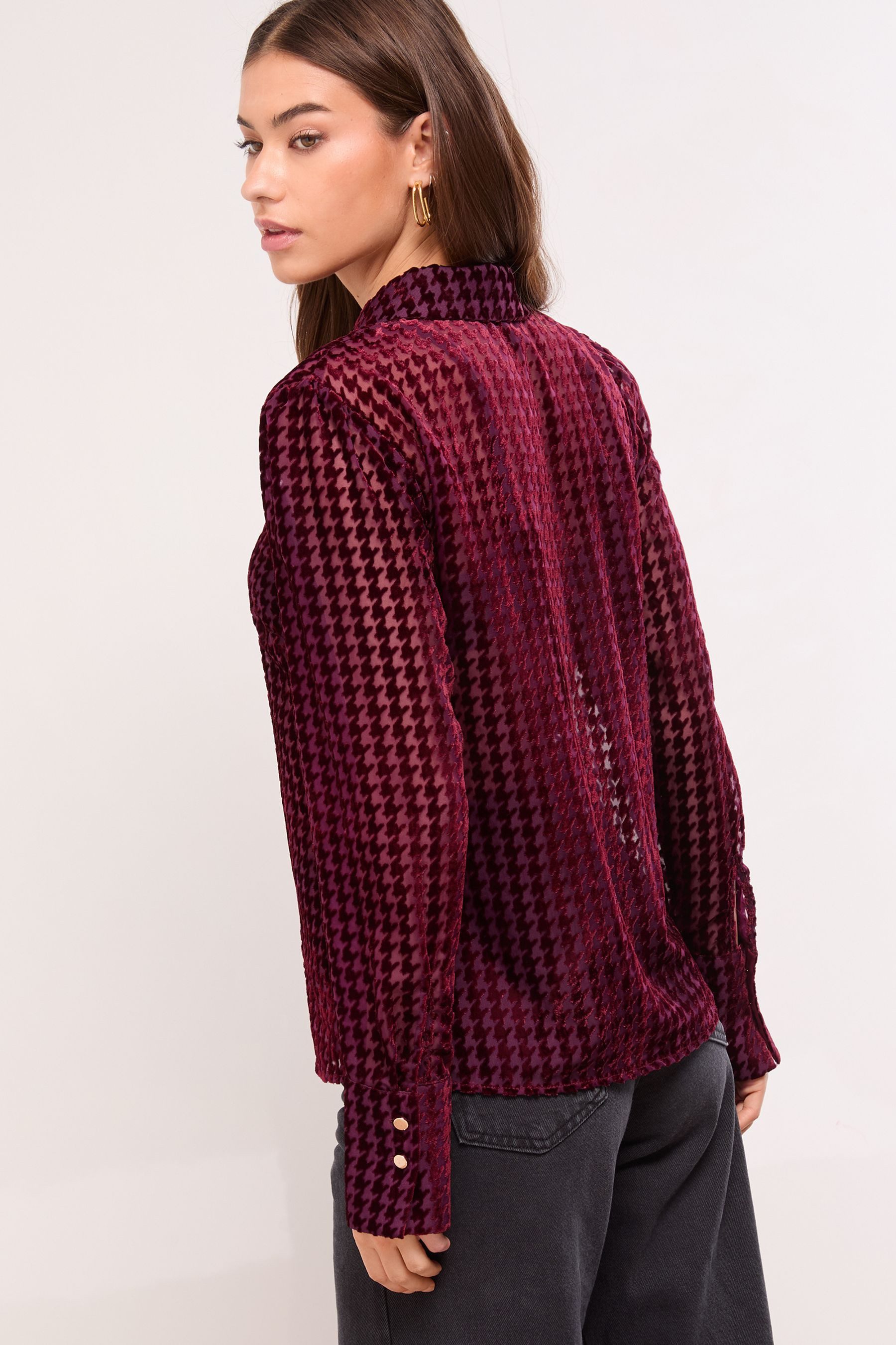 LIPSY Hemdbluse Lipsy Regular-Fit-Hemd mit Button-Down-Kragen (1-tlg) günstig online kaufen