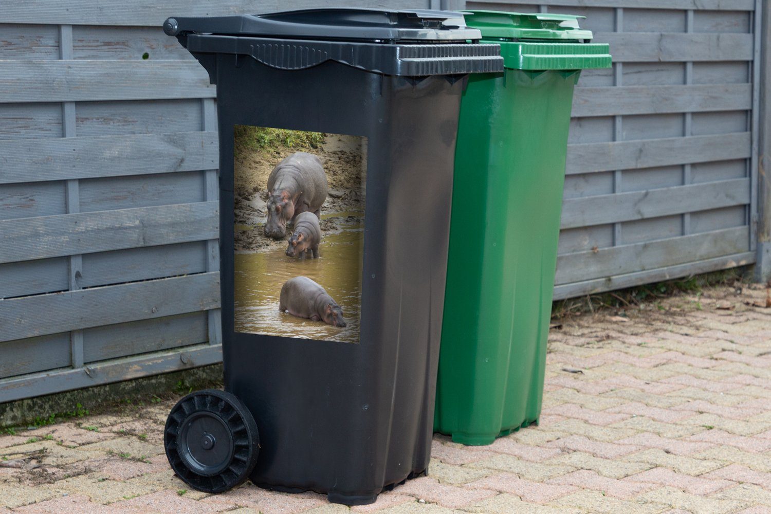 Mülleimer-aufkleber, Mülltonne, mit im Sticker, Nilpferd St), seinen MuchoWow Kälbern Abfalbehälter (1 Container, Wasser Wandsticker