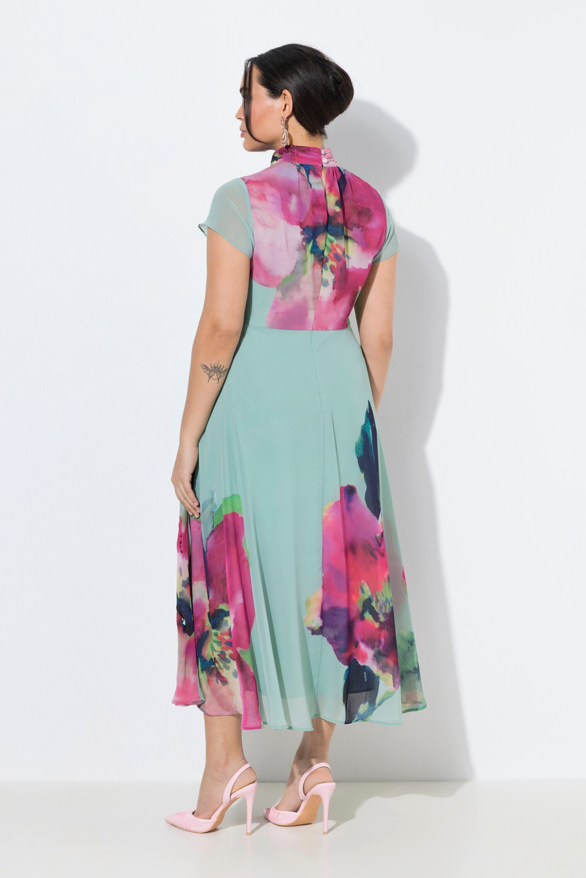 Ulla Popken Midikleid Maxikleid Blüten Pailletten Stehkragen ärmellos