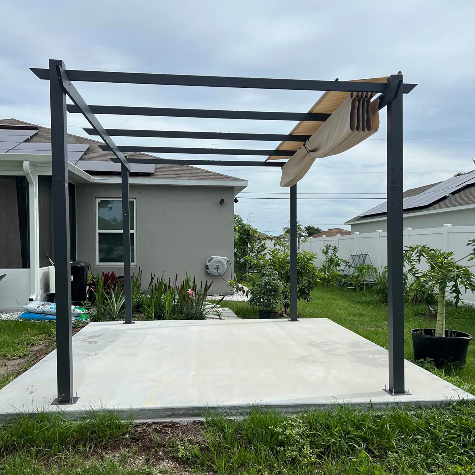 PURPLE LEAF Pergola 3 x 4 m Pavillon mit Schiebedach Aluminium Wasserdicht, UV-Schutz, BxTxH: 300x300x245 cm, (Komplettes Set, Freistehende Pergola mit manuellem Schiebedach), Gartenpavillon Stabil & Winterfest, Terrasse, Balkon