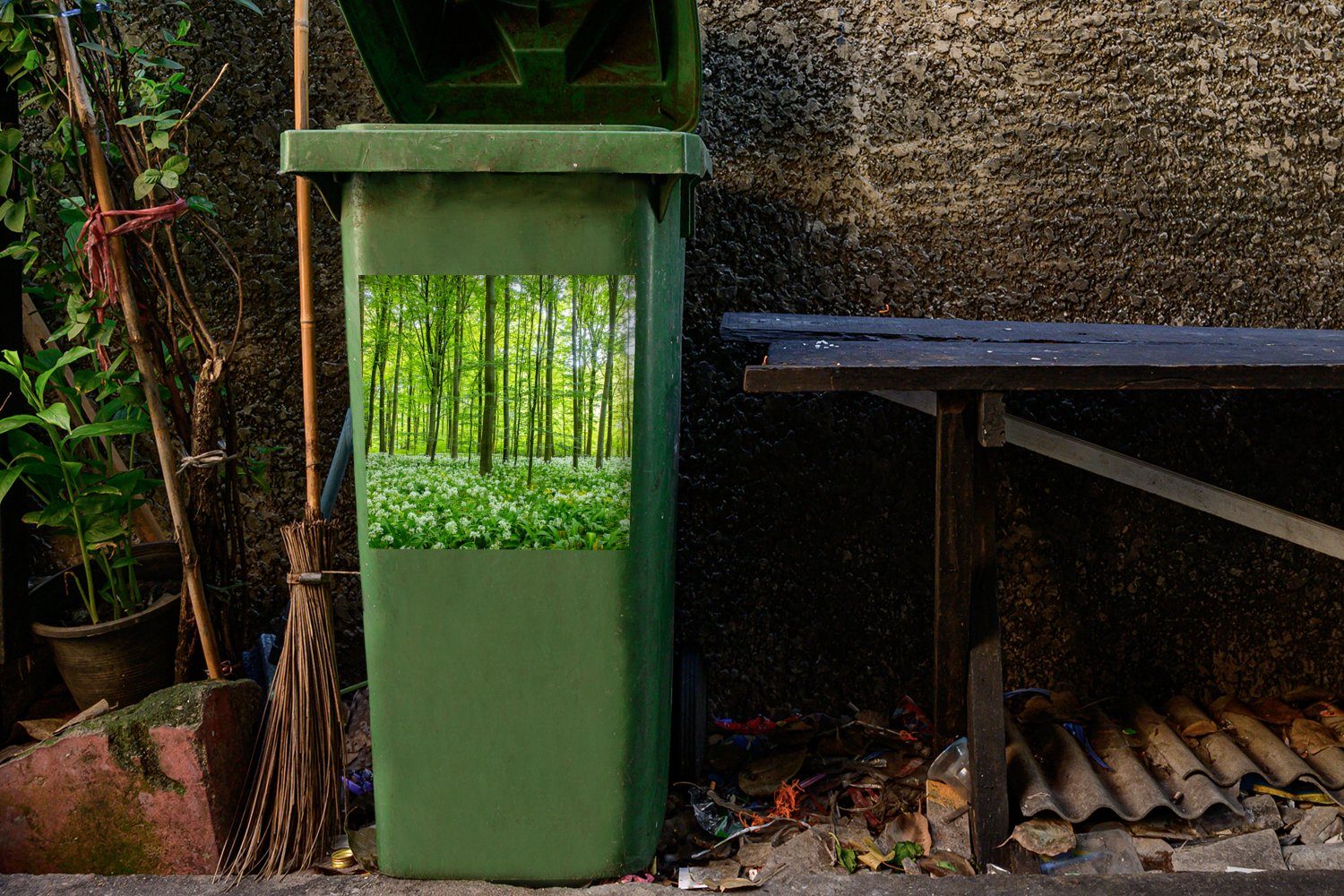 - Grün St), Mülltonne, - Abfalbehälter Bäume Wandsticker MuchoWow (1 Mülleimer-aufkleber, Container, Sticker, Wald