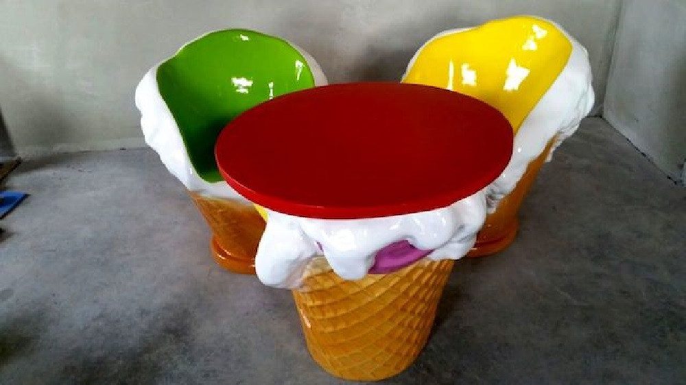 Xlmoebel Kindersitzgruppe Eiscreme-Möbel Tisch mit 4 Стульяn für die Eisdiele, Hergestellt in Europa