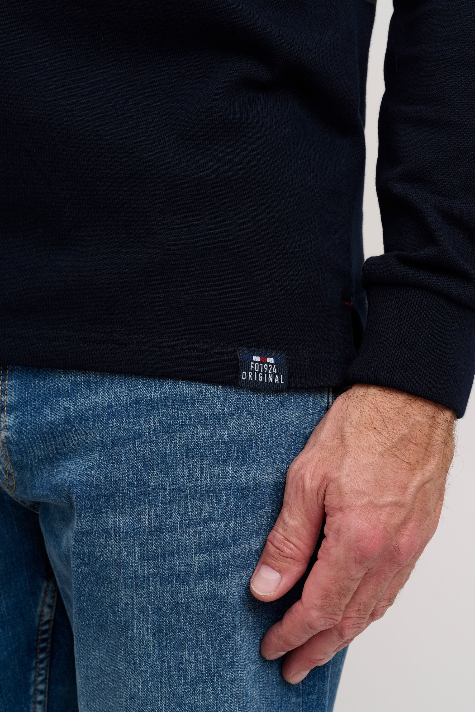 FQ1924 Langarm-Poloshirt FQMikkael Modisches Langarmshirt mit Streifen-Muster