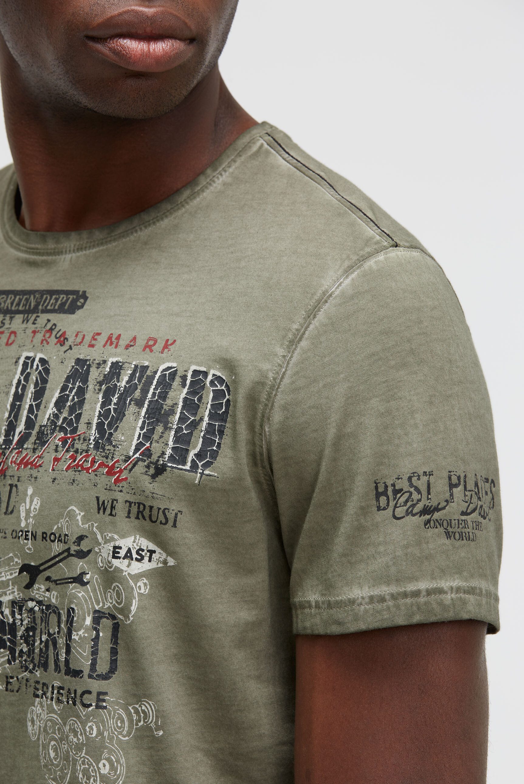 CAMP DAVID Rundhalsshirt mit Kontrastnähten