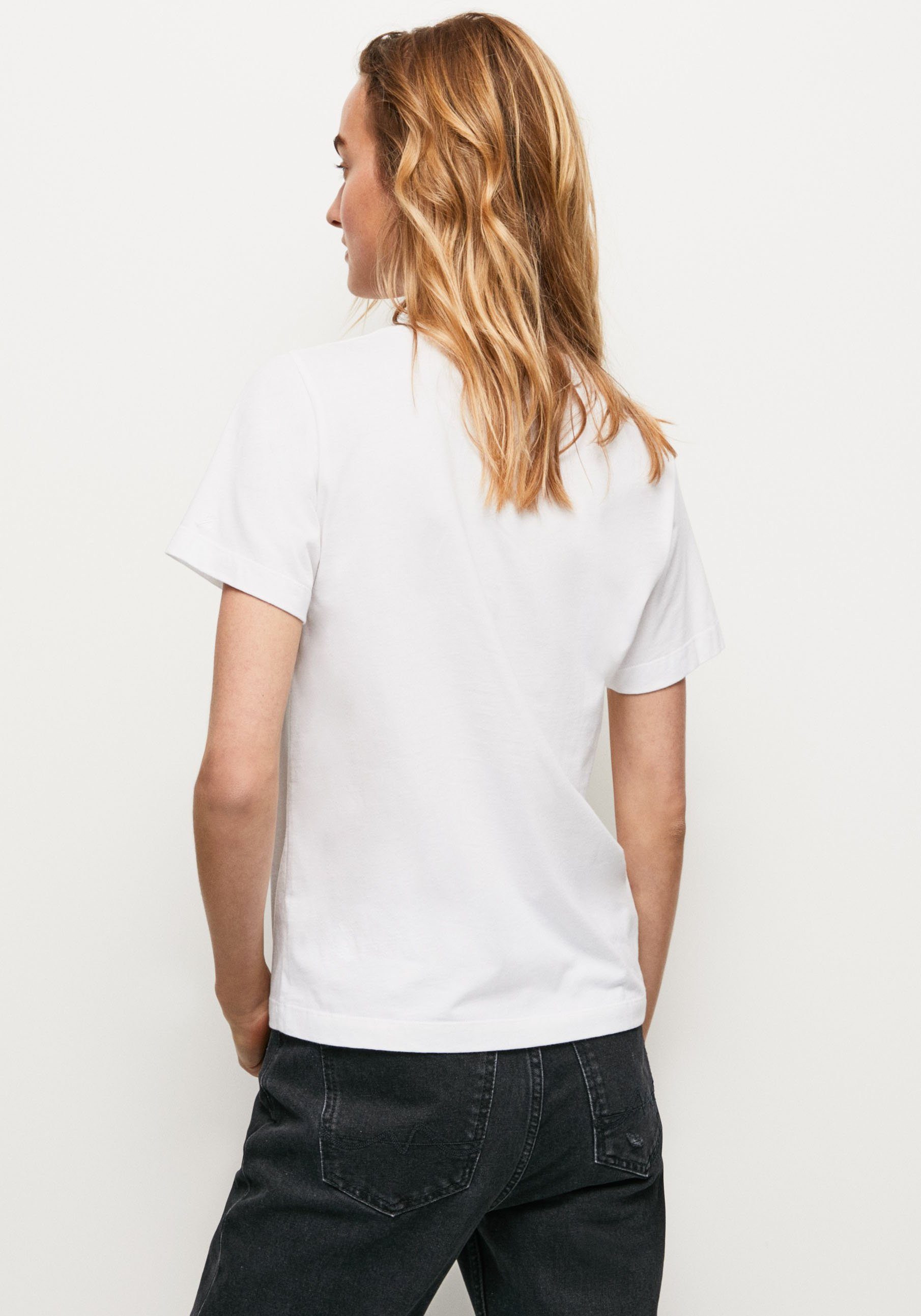 Pepe Jeans T-Shirt SONYA markentypischem in tollem Passform figurbetonter Frontprint und mit 800WHITE