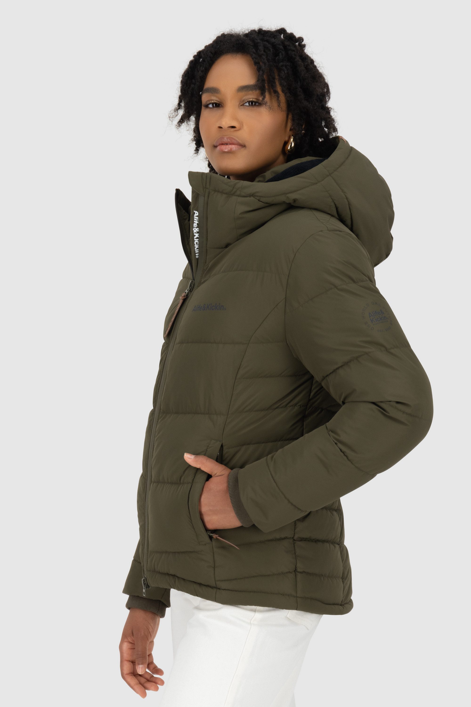 Alife & Kickin Winterjacke Damen JuanaAK Winterjacke, gefütterte Jacke Kurze warme Jacke mit gefütterter Kapuze, in schmaler Passform