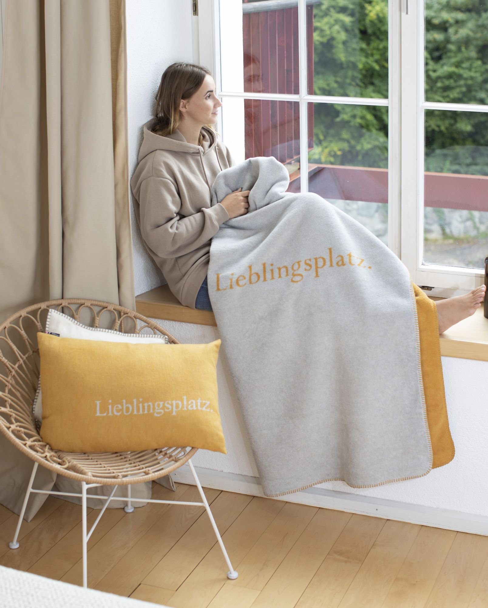 DAVID FUSSENEGGER Kissenhülle Silvretta 'Lieblingsplatz' 40 x 60 cm günstig online kaufen