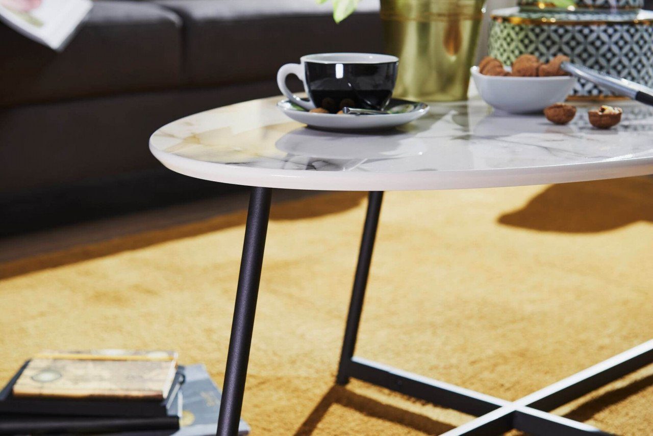 Oval mit cm 120 Wohnzimmertisch mit Design Metall-Beine Weiß, Couchtisch furnicato Optik Marmor