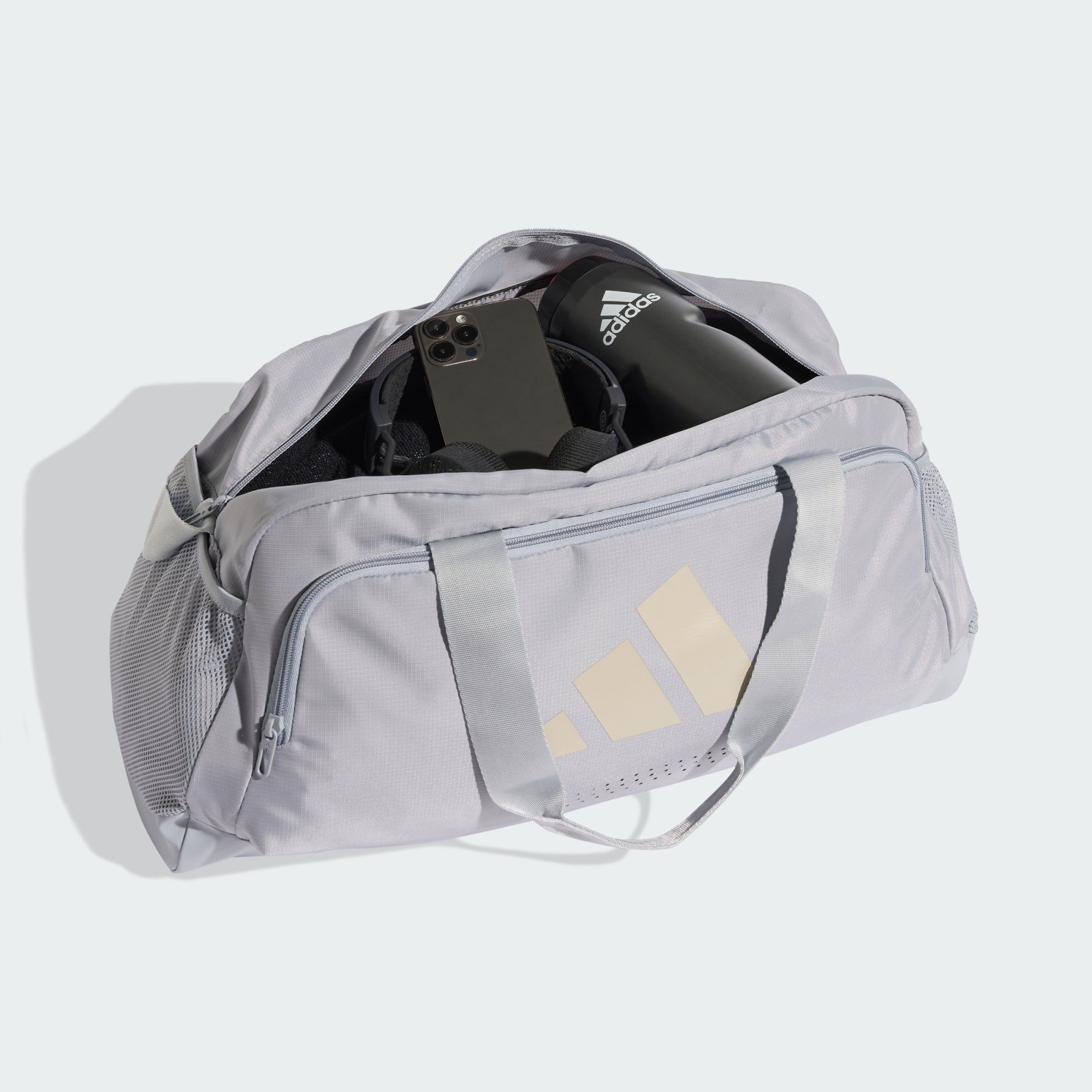 adidas Performance Reisetasche ADIDAS WOMAN DEFENDER DUFFELBAG S (1-tlg)