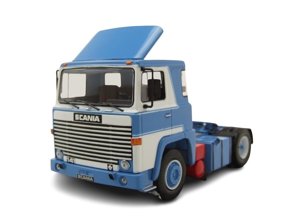 ixo Models Modellauto Scania LBT 141 Zugmaschine 1976 blau weiß, Maßstab 1:43