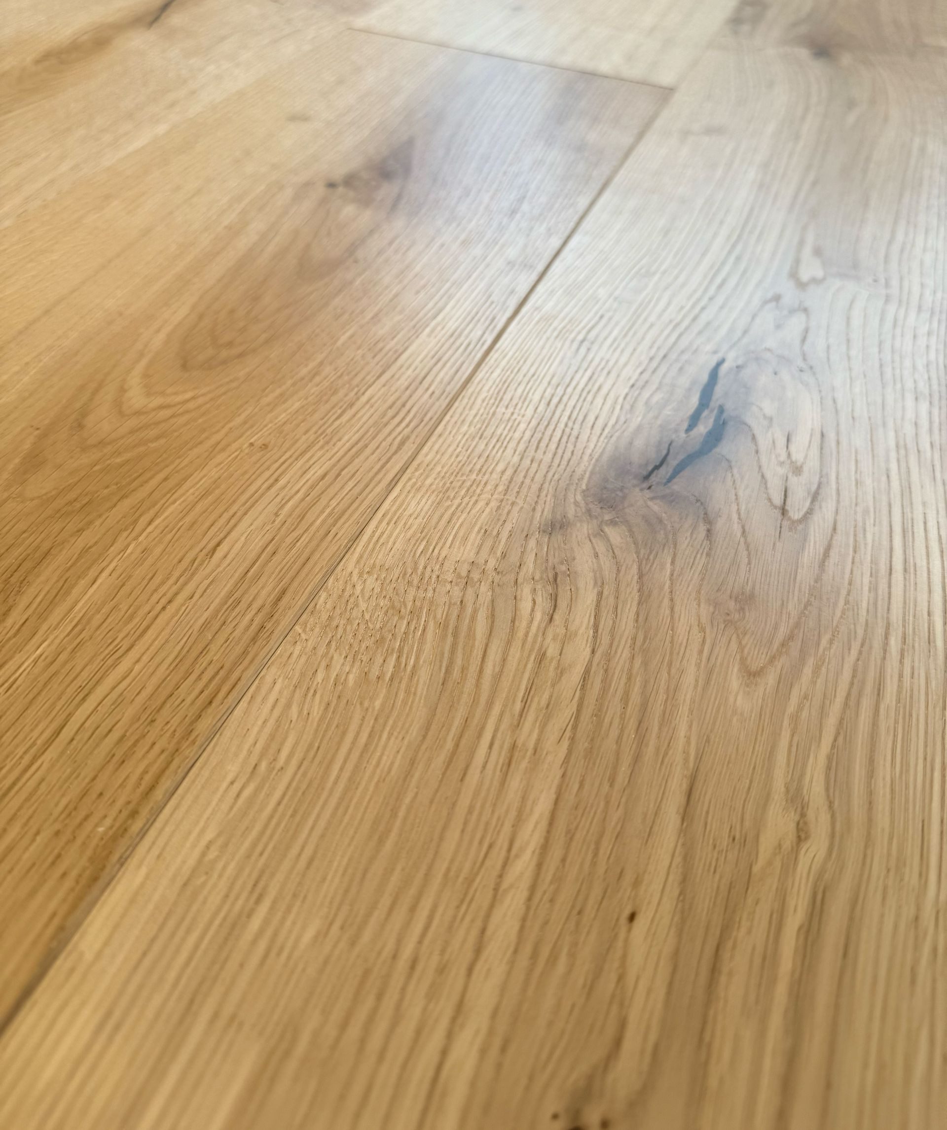 STYLE FLOORING - Ihr Landhausdielenspezialist GmbH Parkett Landhausdiele Eiche Dachstein markant/extrem rustikal geölt