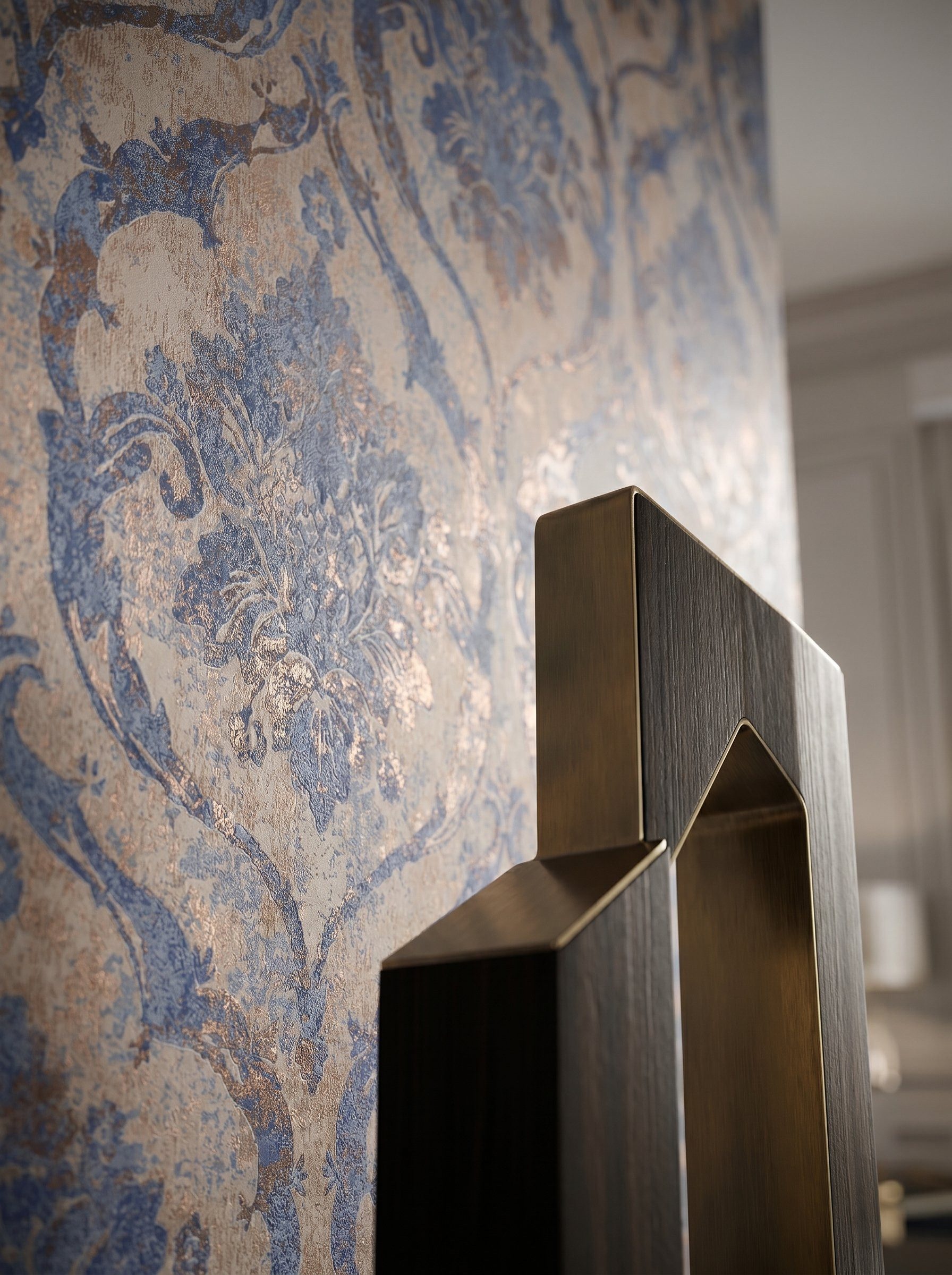 Newroom Vliestapete Xelora Blau Tapete Vliestapete Barock, Ornament, Metallic, strukturiert, Mustertapete