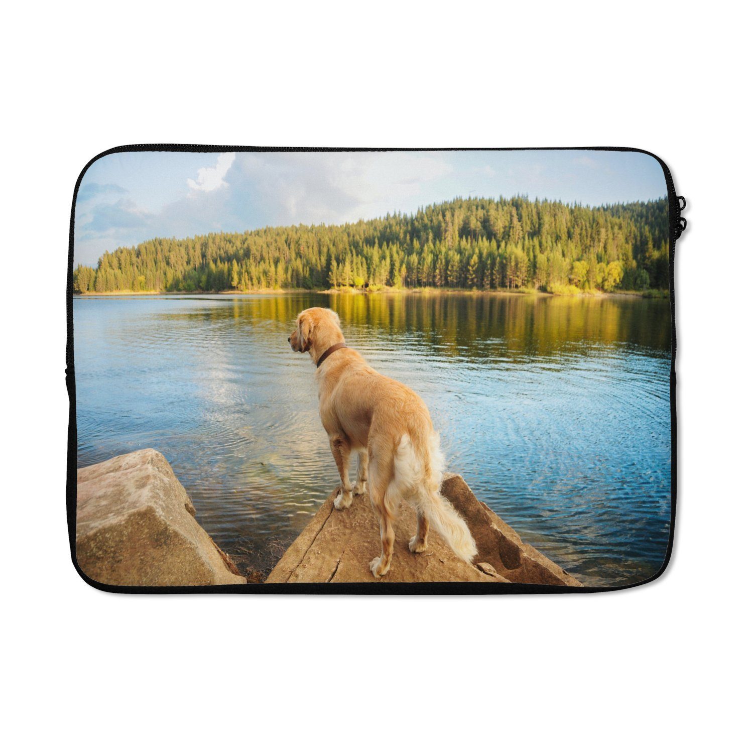 MuchoWow Laptop-Hülle »Ein Golden Retriever mit Blick auf einen schönen  See« 13.3 Zoll, Laptopsleeve, weiches Innenfutter zum Schutz Kratzern,  Laptoptasche