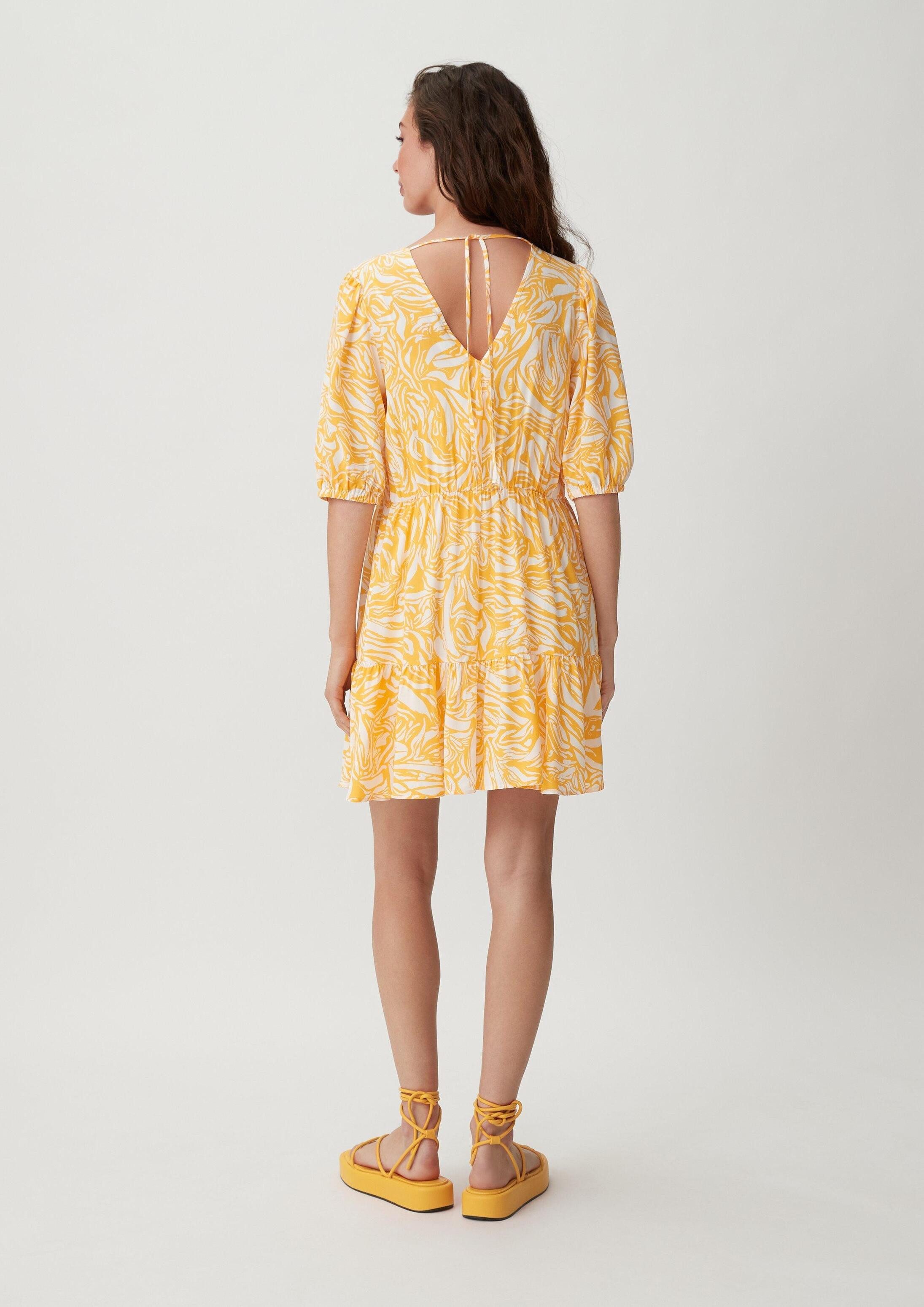 comma Minikleid Kleid Stufenkleid aus Crêpe
